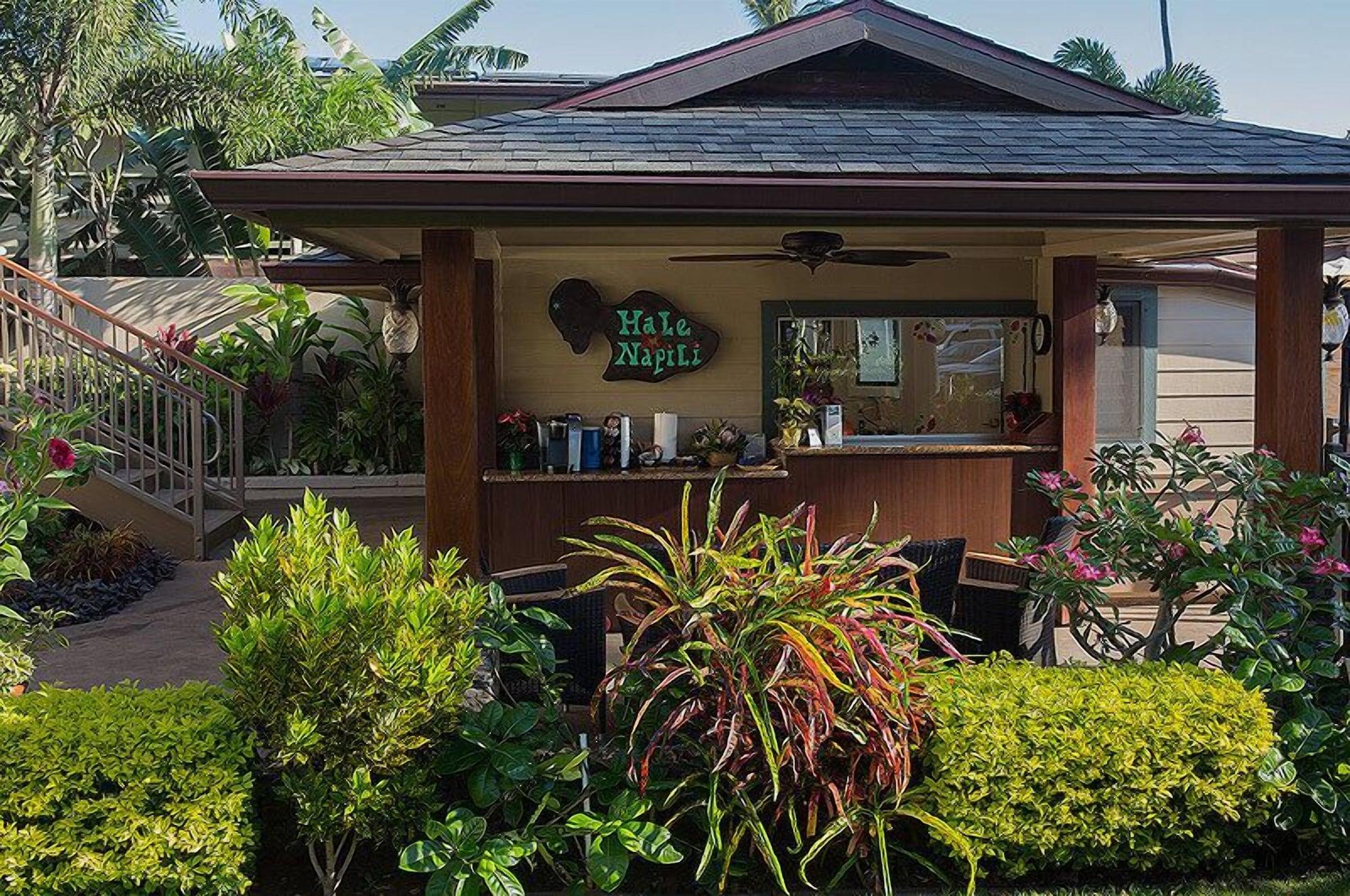 Bar/Salón Hale Napili