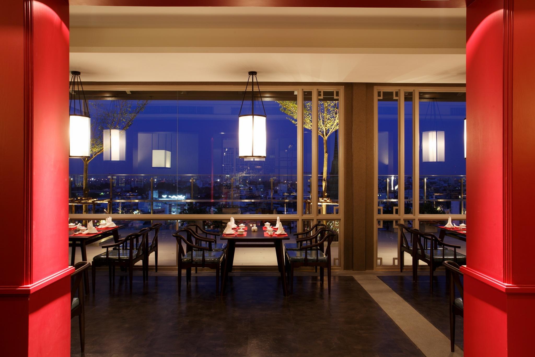 Restaurant The Quarter Hualamphong by UHG