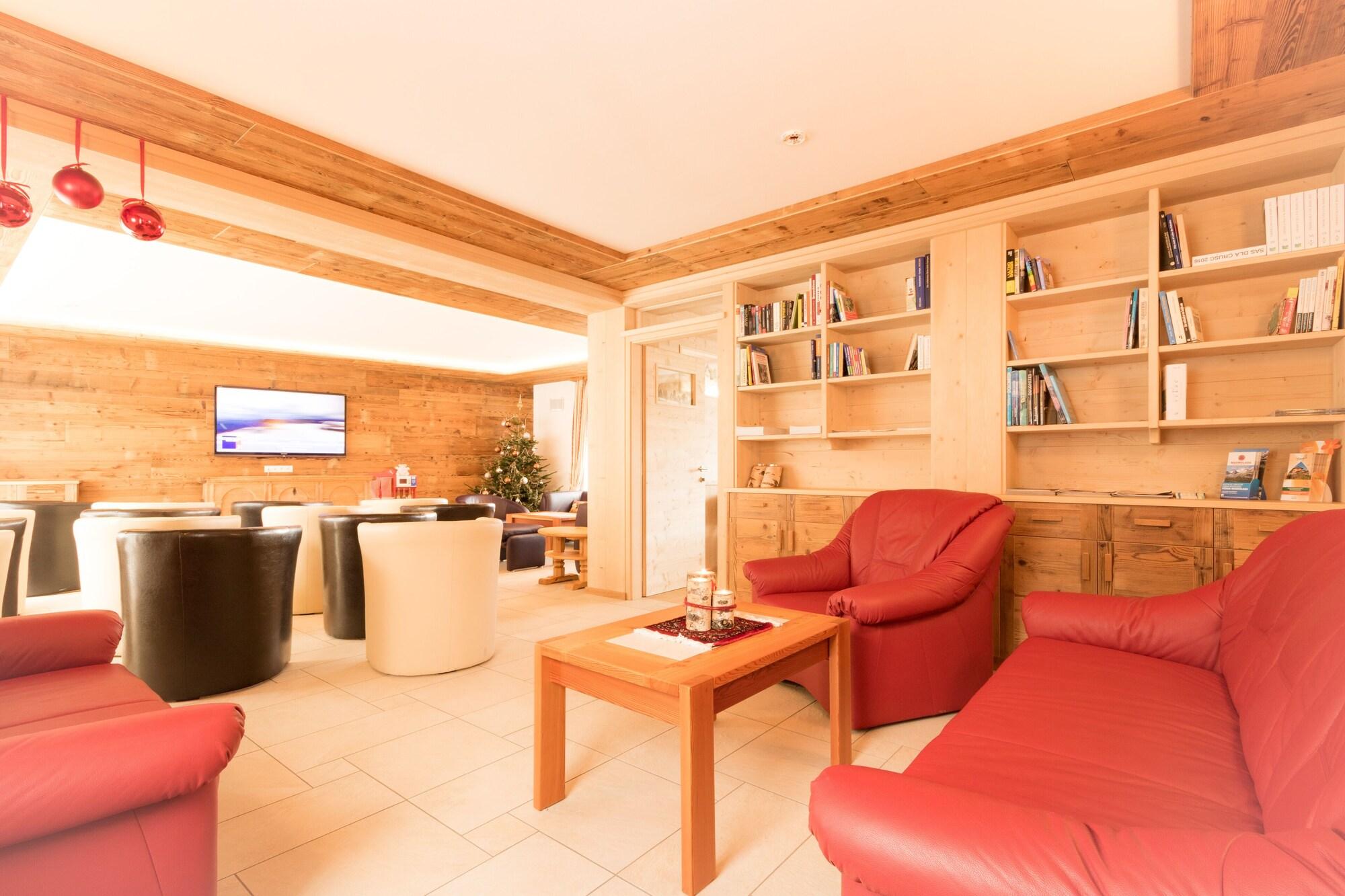 Vista Lobby Pension Maria