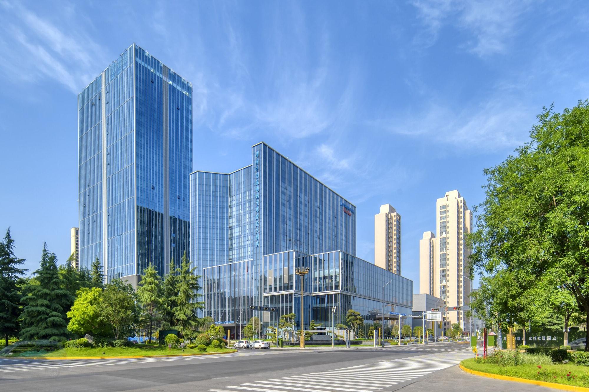 Varios Wyndham Grand Plaza High-Tech Weinan