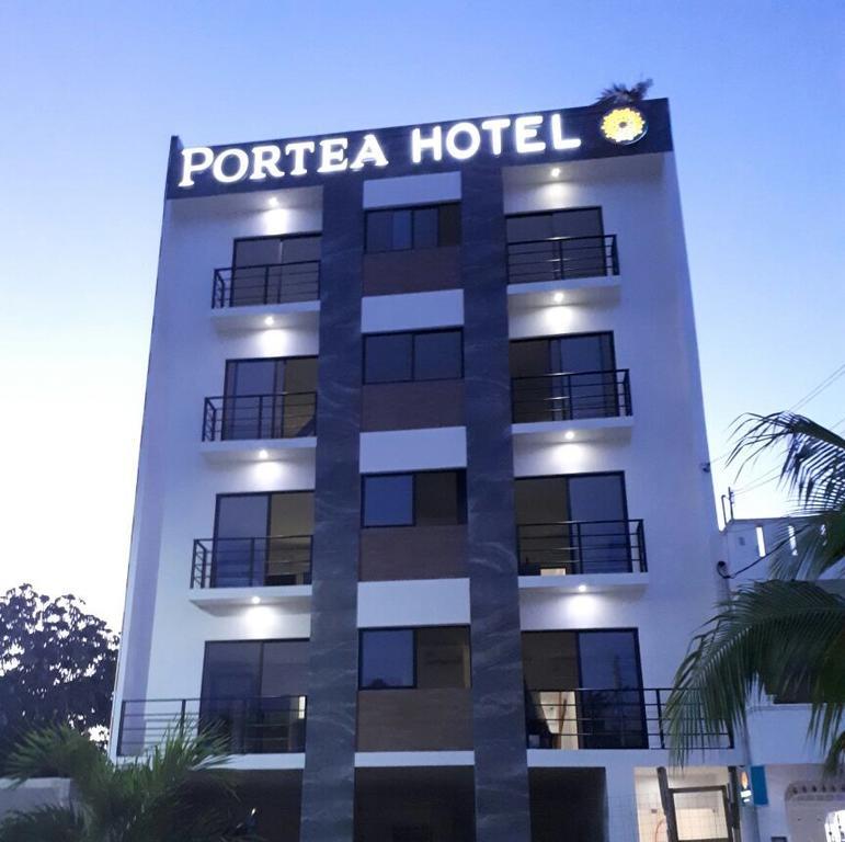 Vista Exterior Portea Hotel