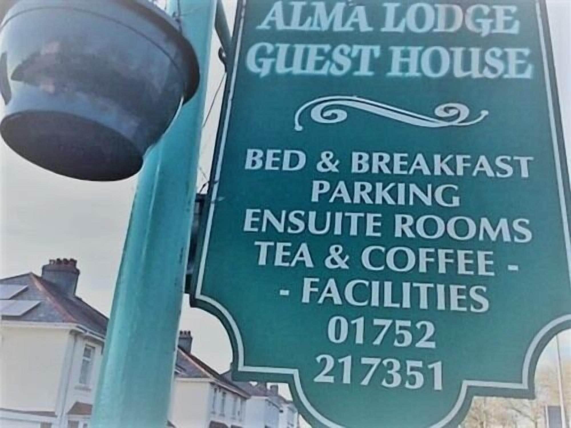 Varios Alma Lodge Guest House