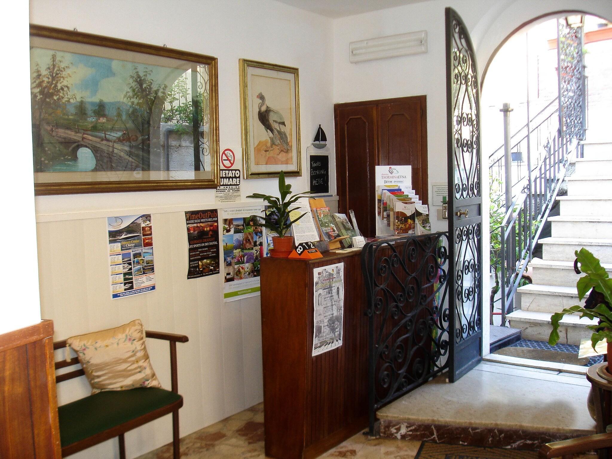 Vista Lobby Hotel Condor