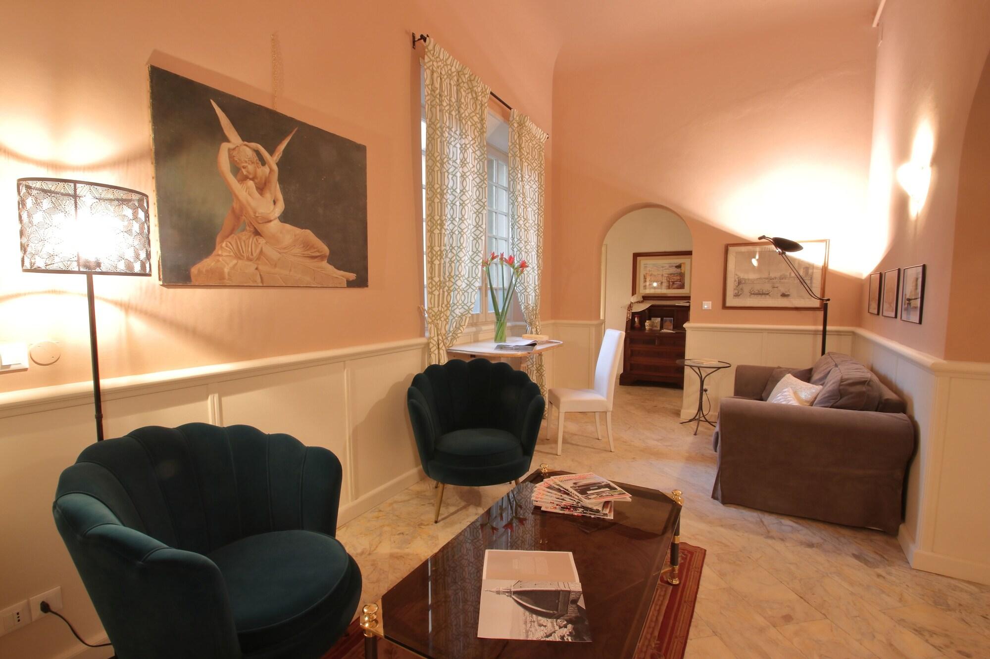 Varios Corsini Tintori Guest House