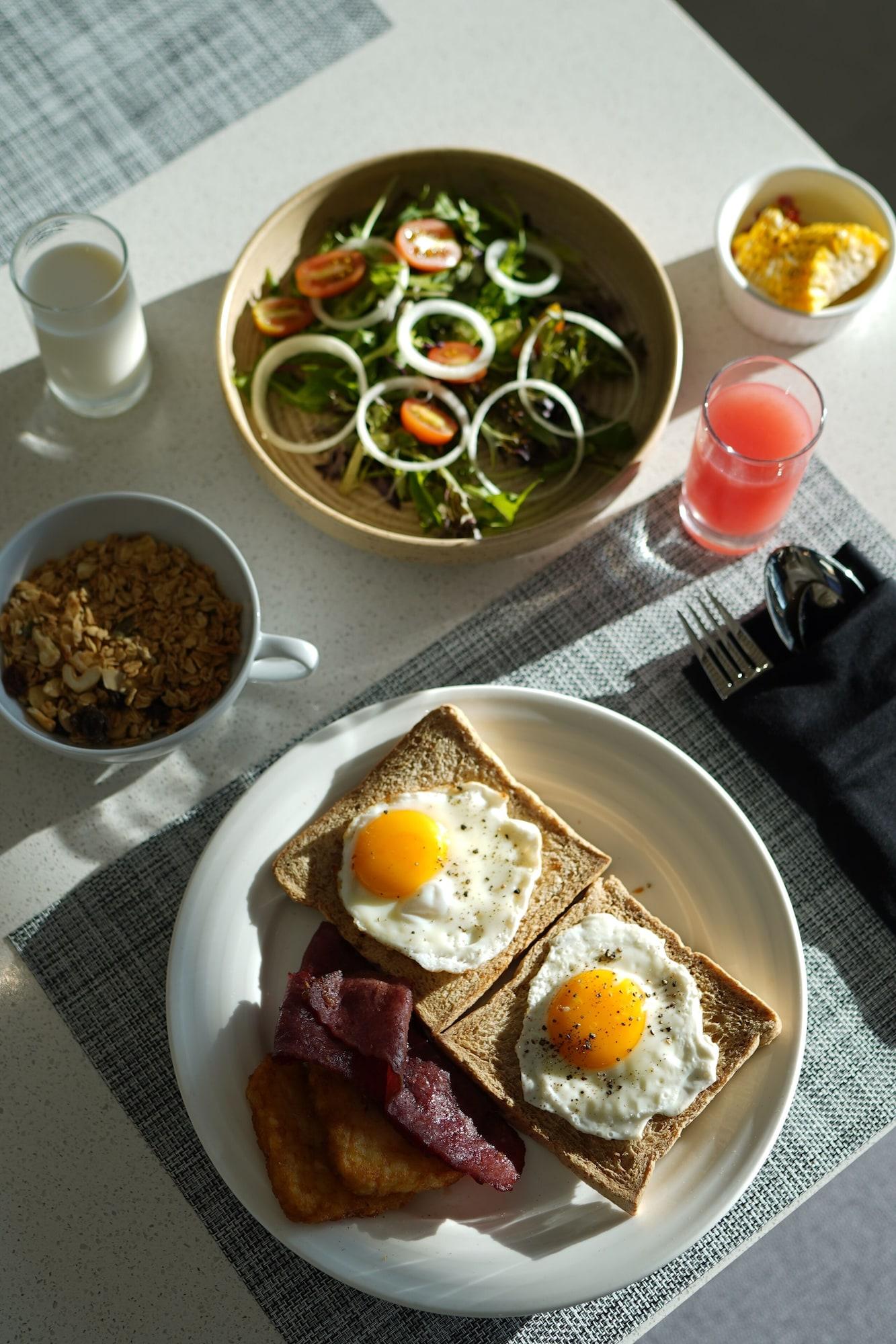 Restaurant Four Points By Sheraton Bekasi
