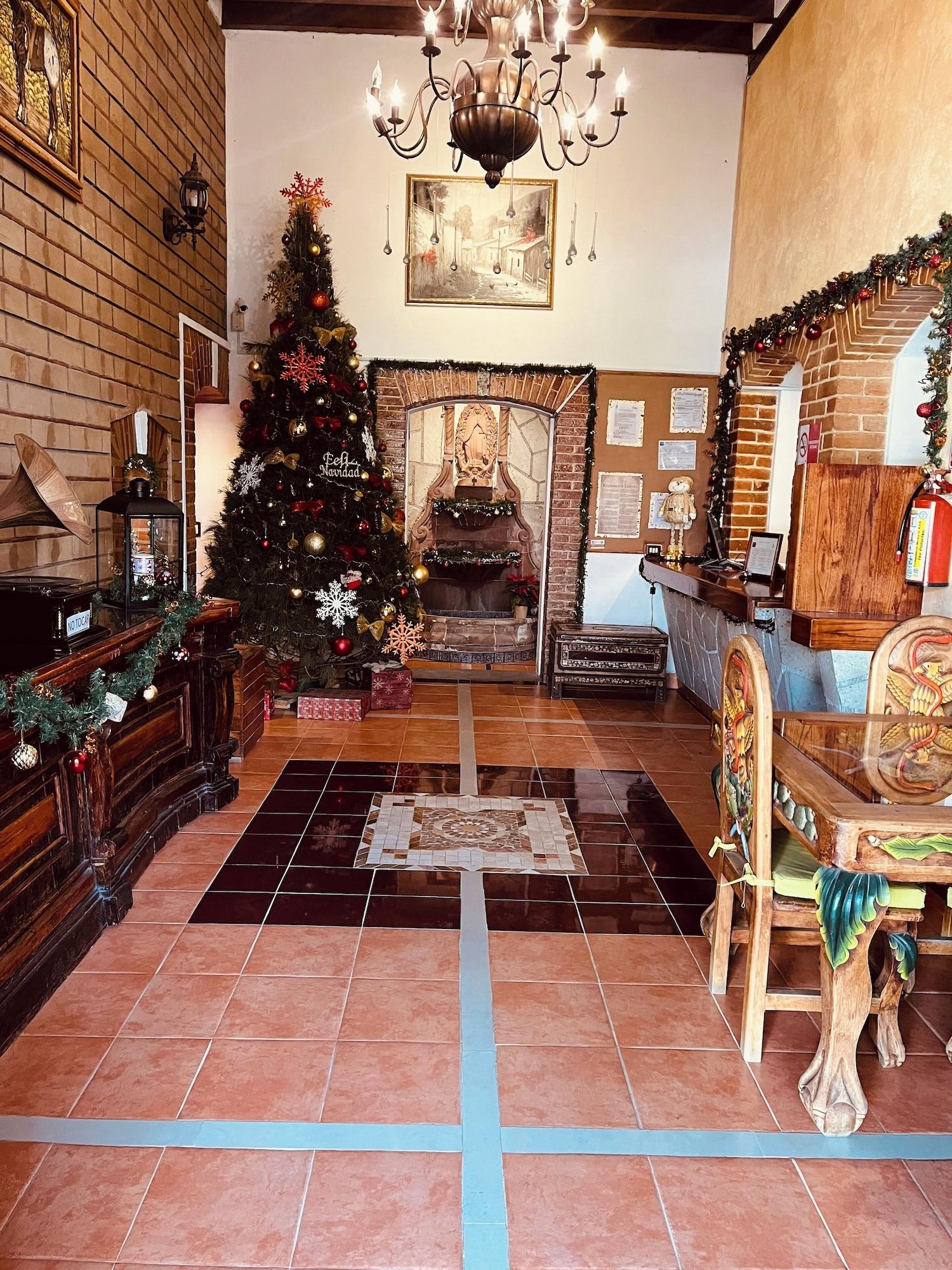 Vista Lobby Hotel El Aguila