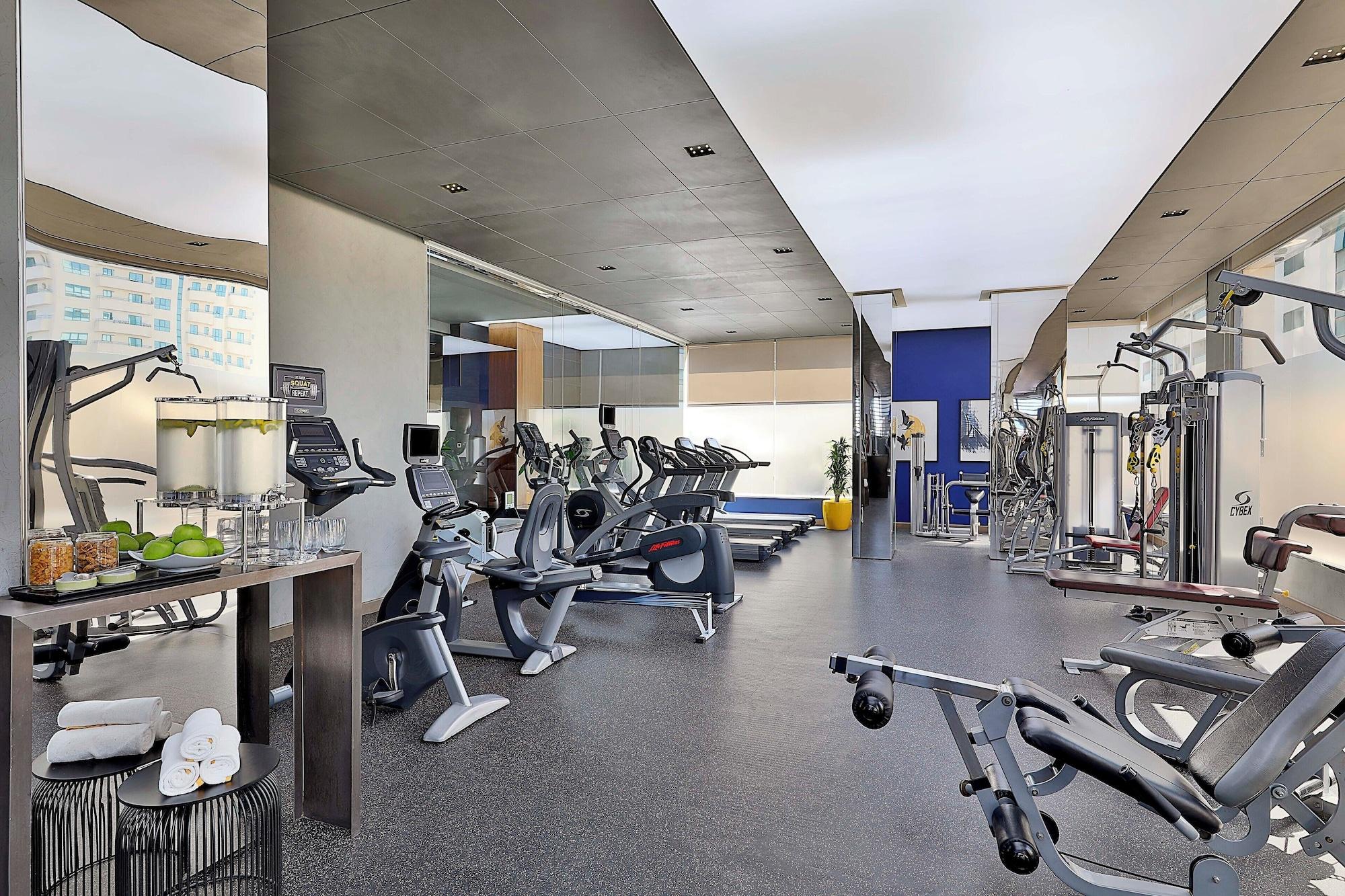 Gimnasio voco Dubai by IHG