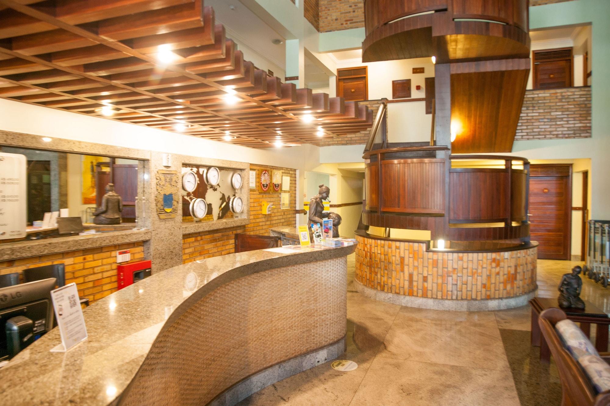 Vista Lobby Pizzato Praia Hotel