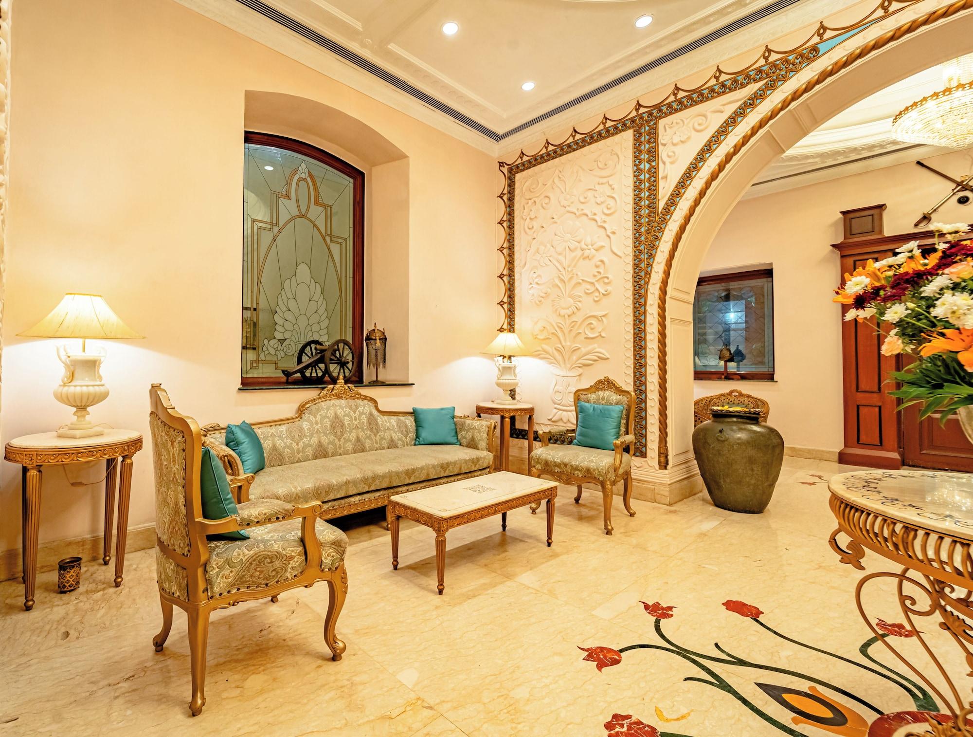 Vista Lobby Noor-Us-Sabah Palace
