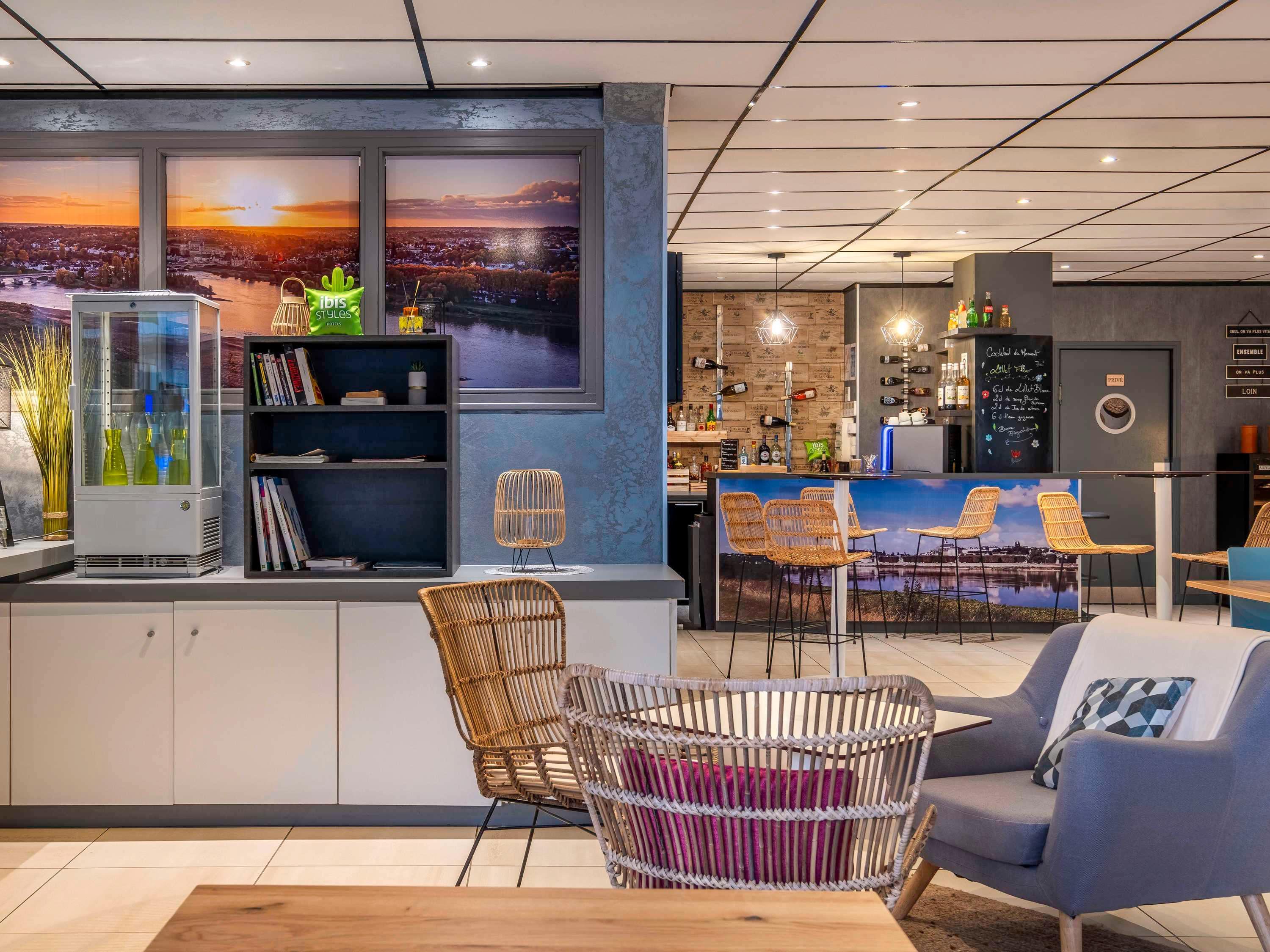 Bar/Salón ibis Styles Blois Centre Gare
