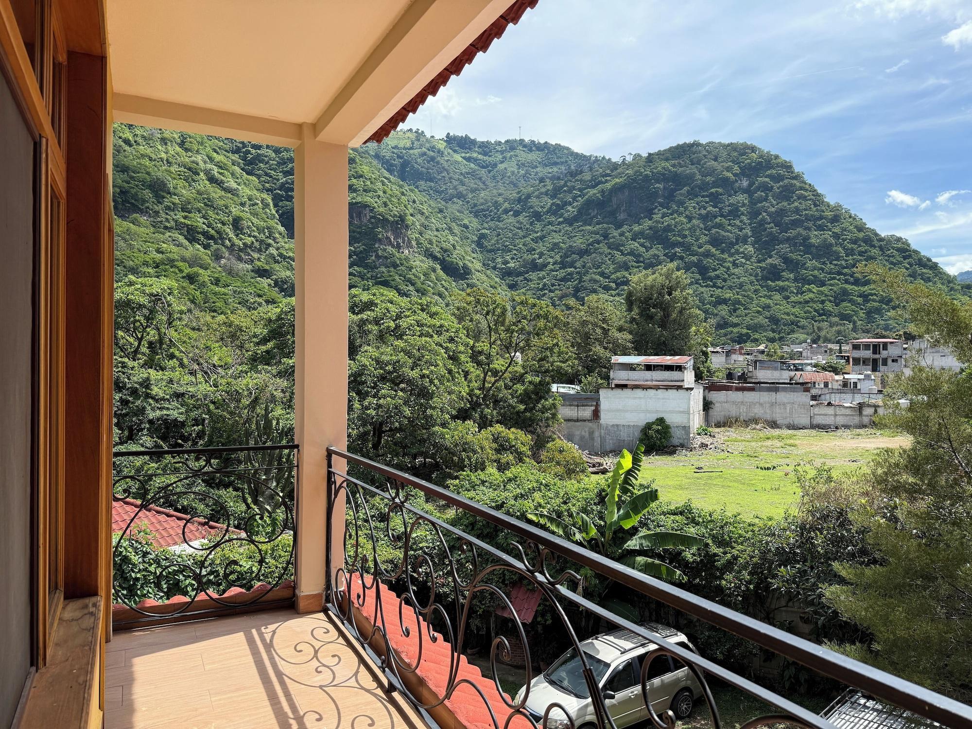 Vista Exterior Jabel Tinamit Hotel & Villas