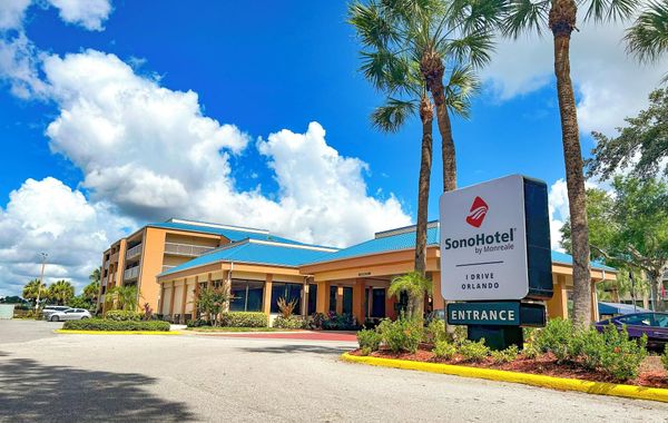 Hotel Monreale Express and Studios IDrive District - Hoteles en International Drive de Orlando