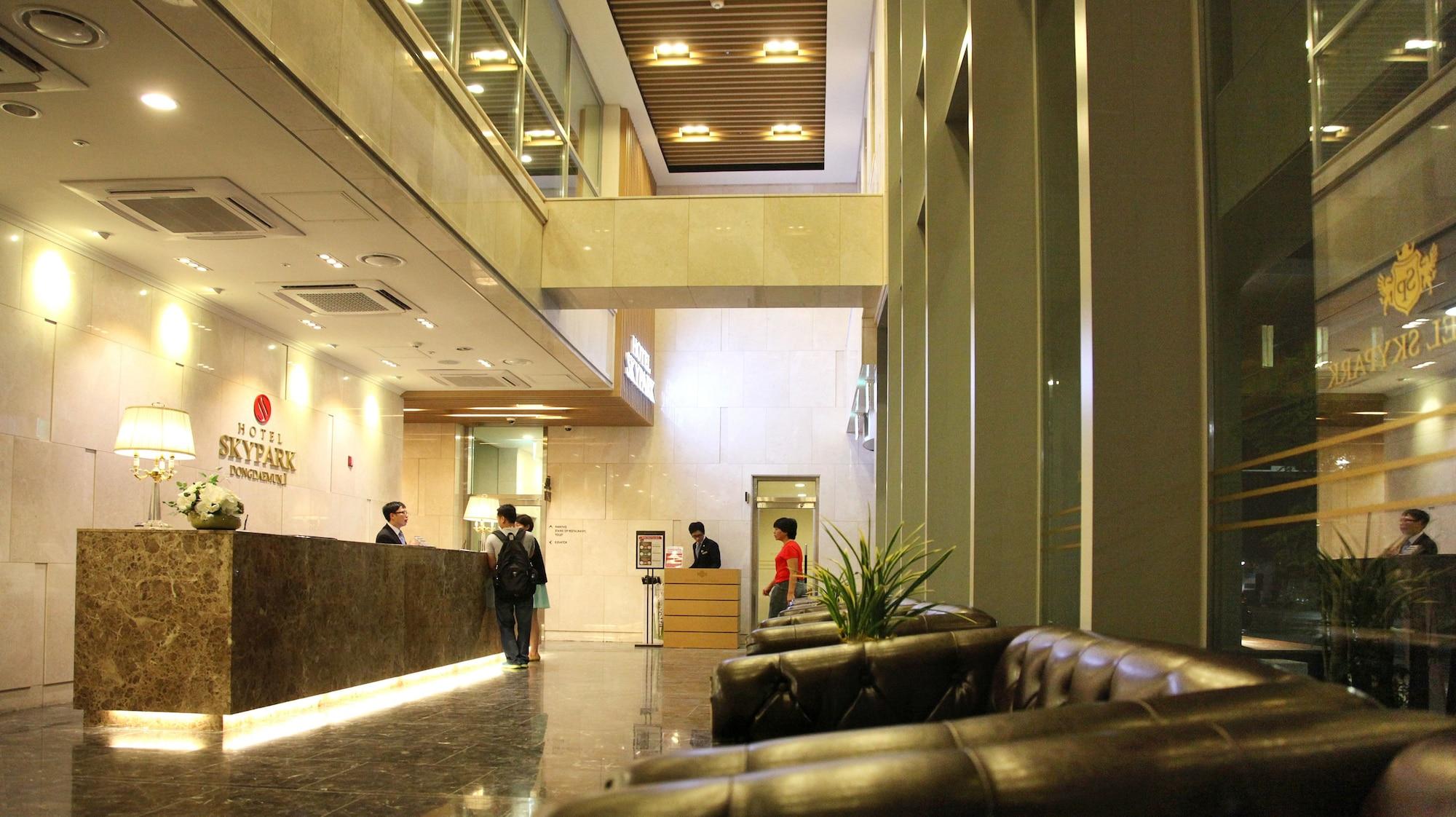 Vista Lobby Hotel Skypark Dongdaemun 1