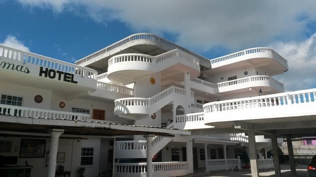 Varios Las Palmas Hotel
