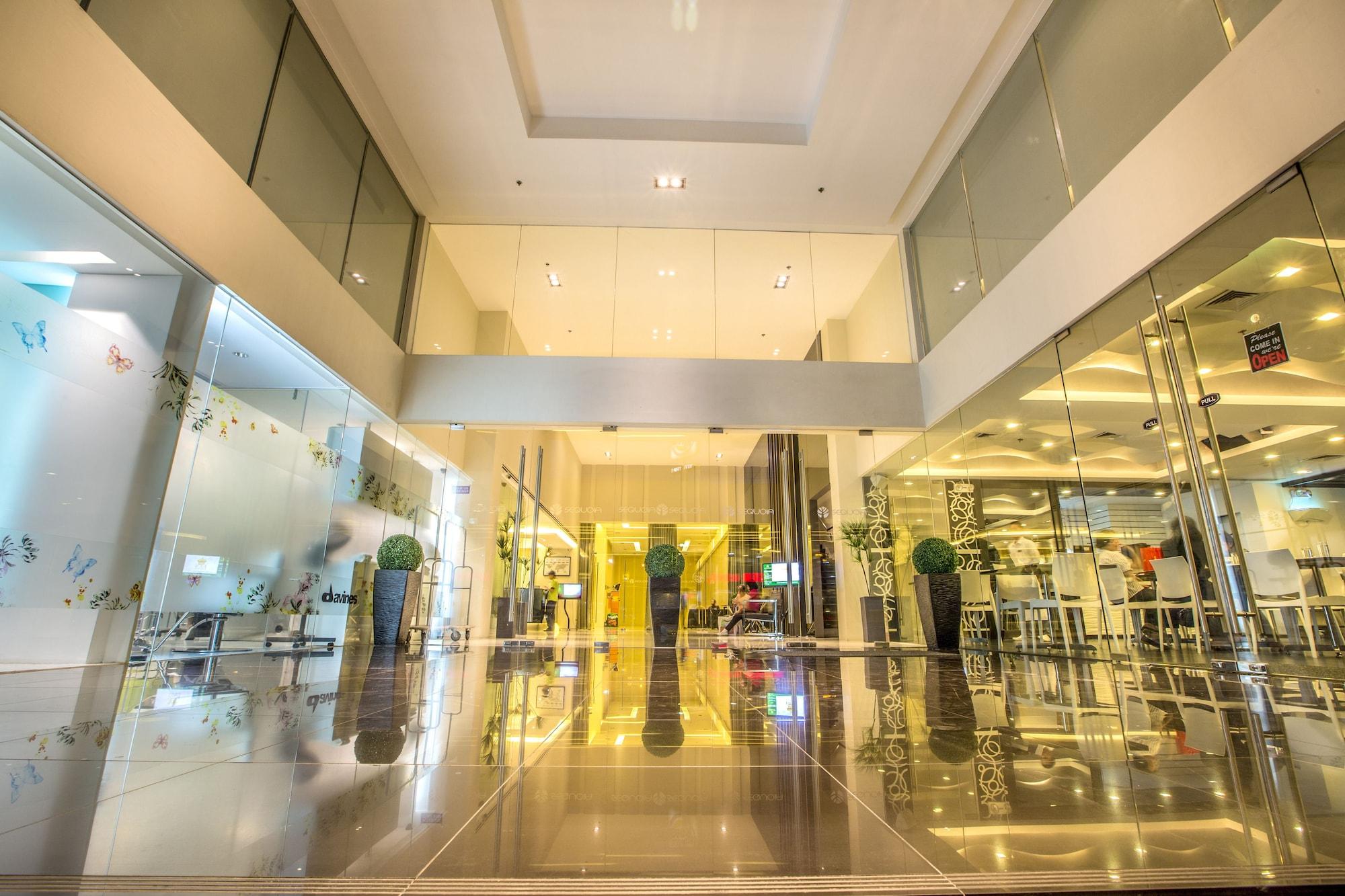 Vista Lobby Sequoia Hotel Quezon City