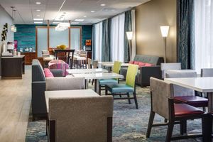 Alojamiento - Hampton Inn Freeport