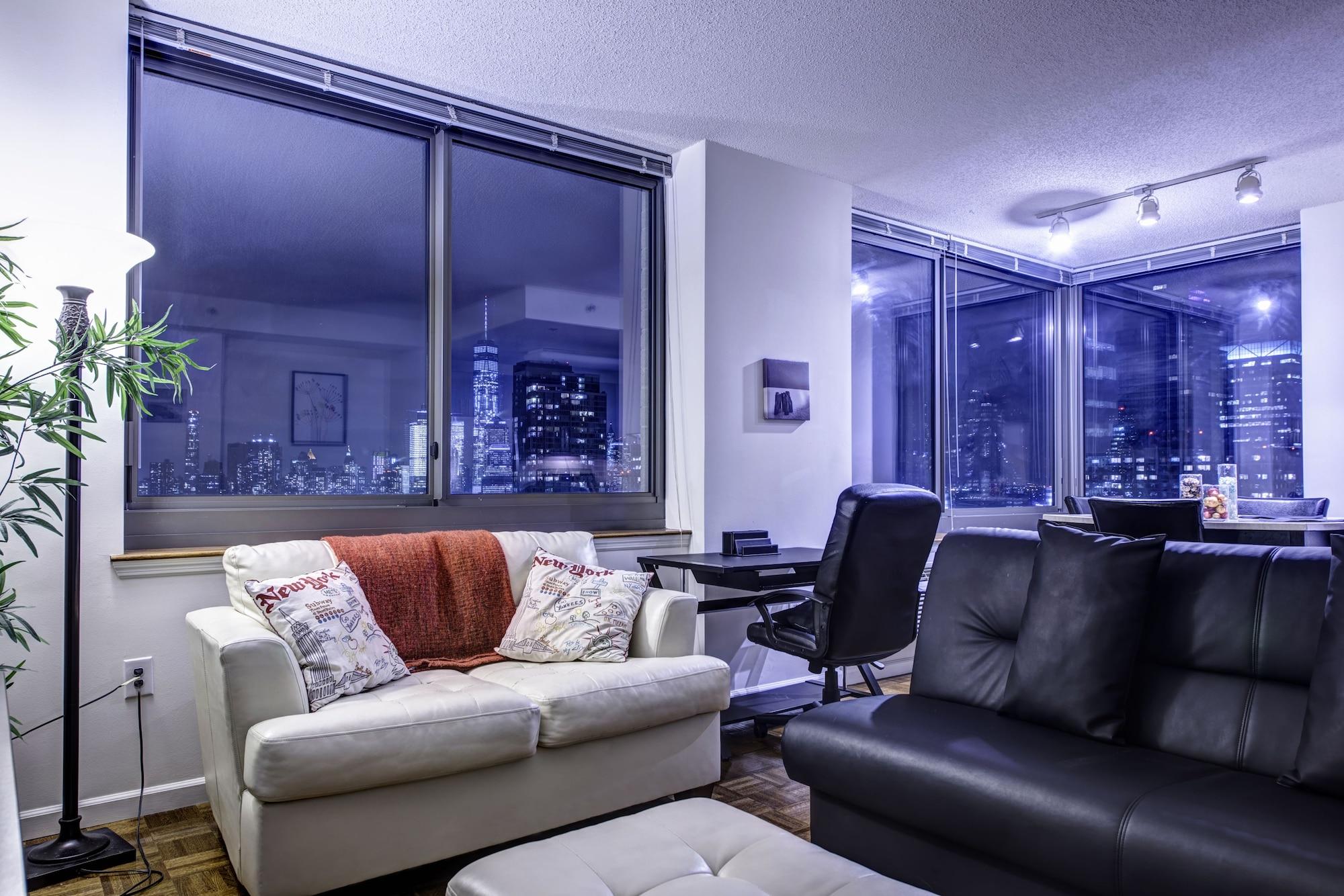 Varios Pelicanstay at Newport