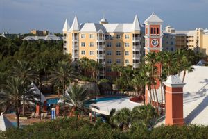 Hilton Grand Vacations Suites at SeaWorld