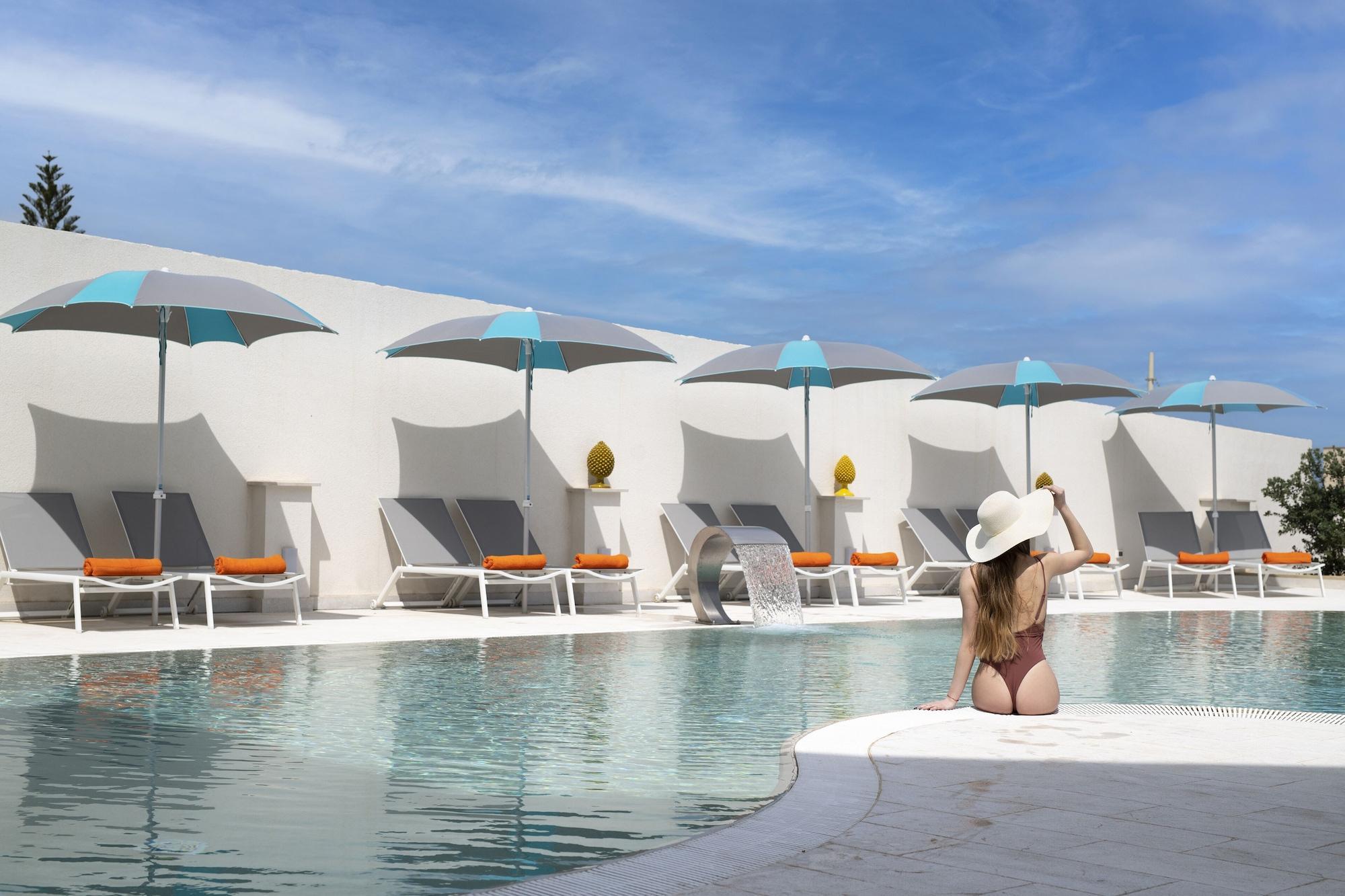 Instalaciones Recreativas Resort La Battigia