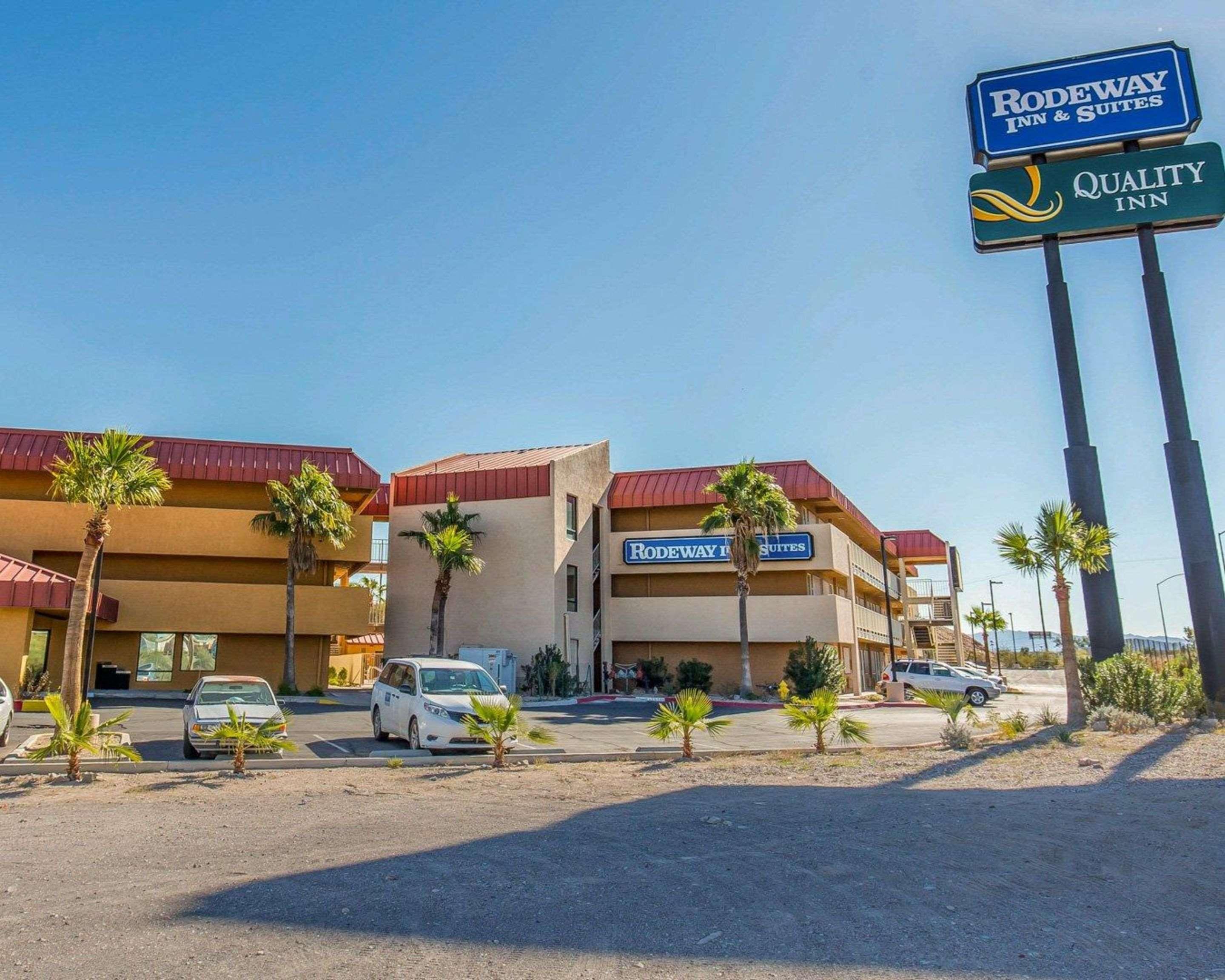 Vista Exterior Quality Inn Needles