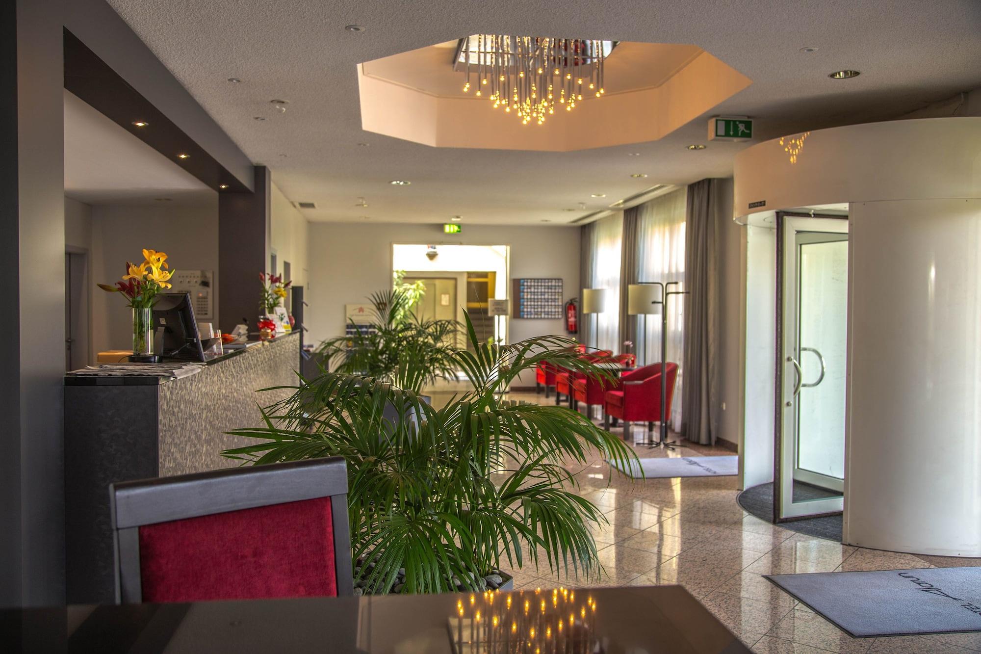 Vista Lobby Hotel Alarun