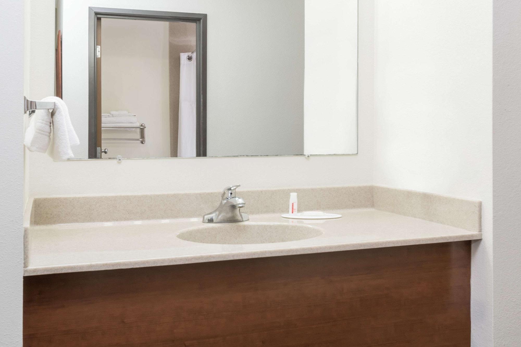 Equipamiento de Habitación Days Inn by Wyndham Sidney NE