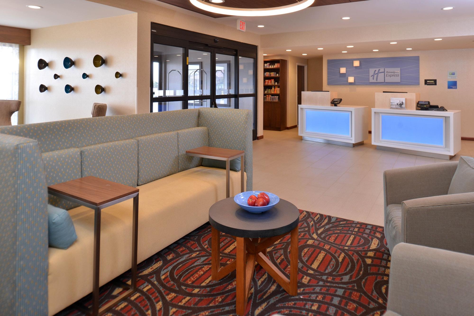 Vista Exterior Holiday Inn Express & Suites Lonoke by IHG