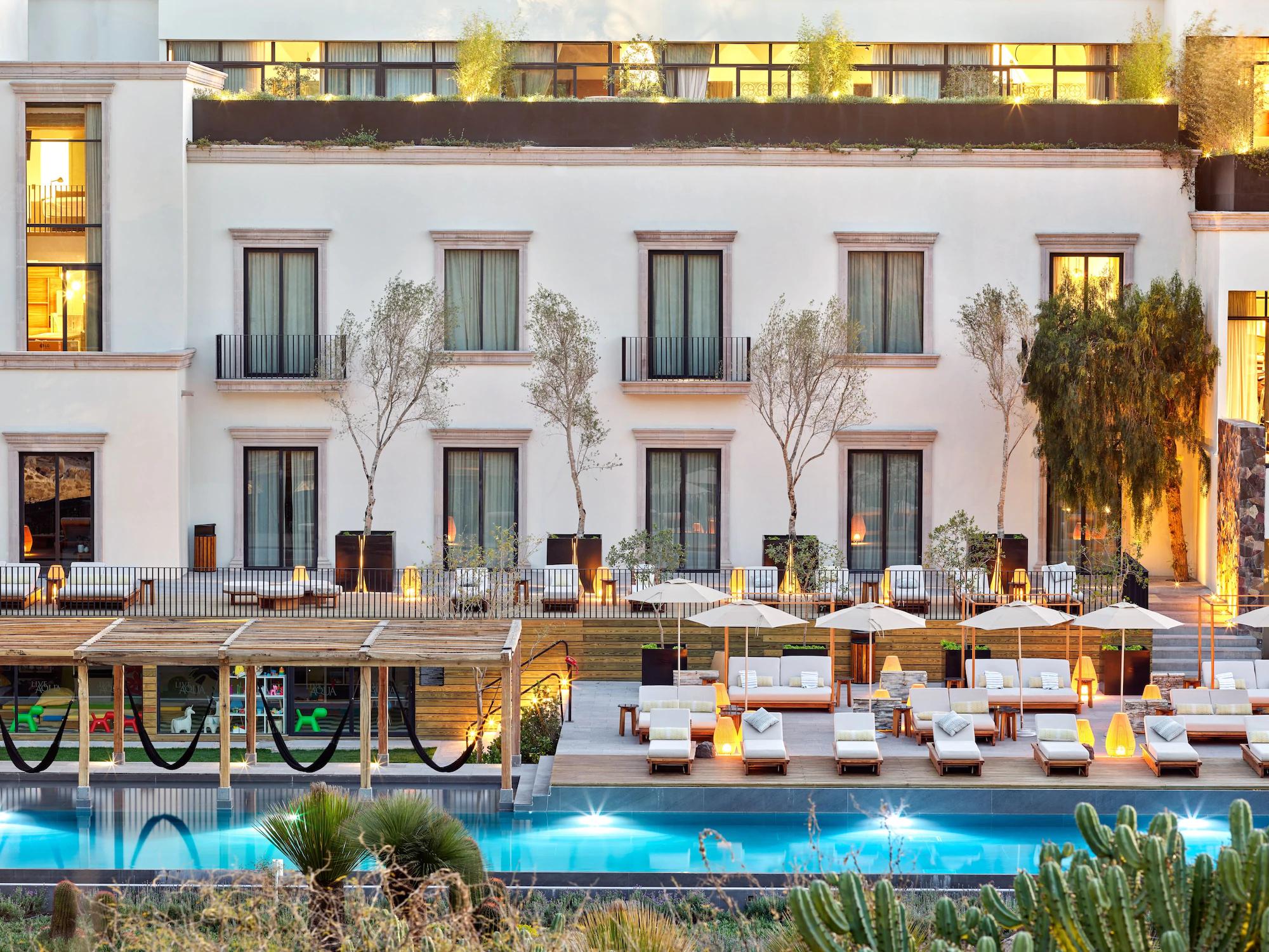 Vista Piscina Live Aqua Urban Resort San Miguel de Allende