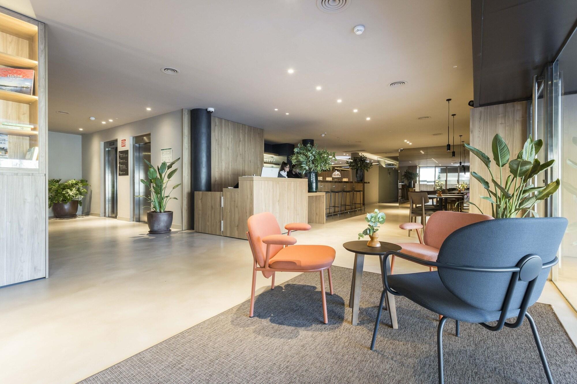 Vista Lobby Hotel Terrassa Confort