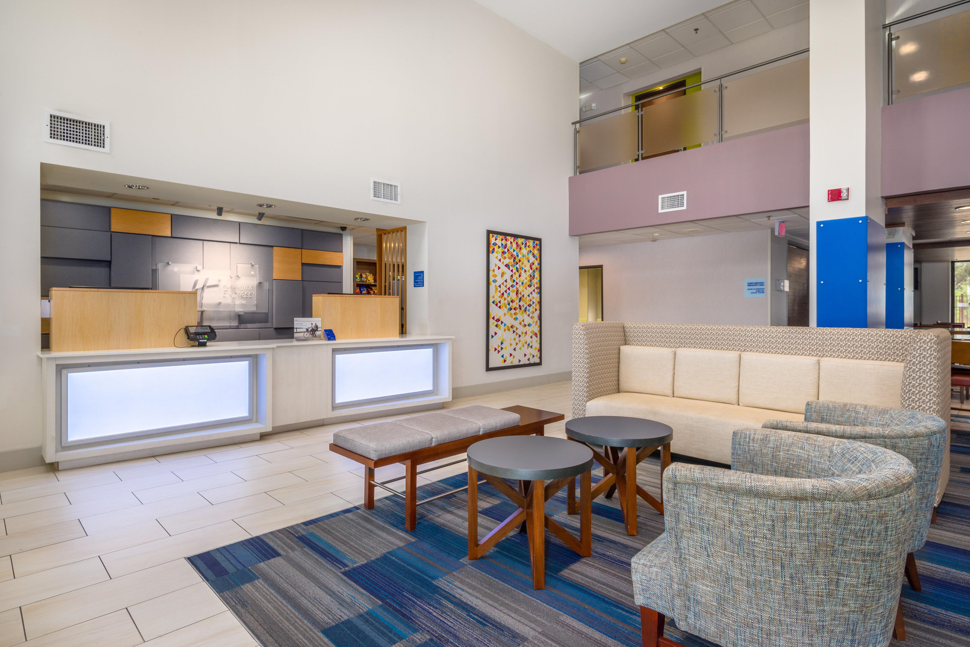 Vista Exterior Holiday Inn Express Hotel & Suites Phoenix-Airport by IHG