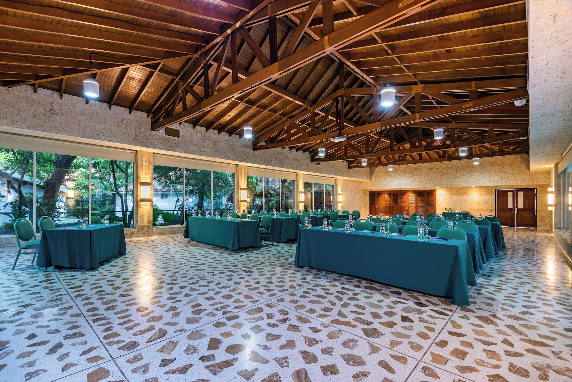 Vista Lobby Hotel Irotama XXI