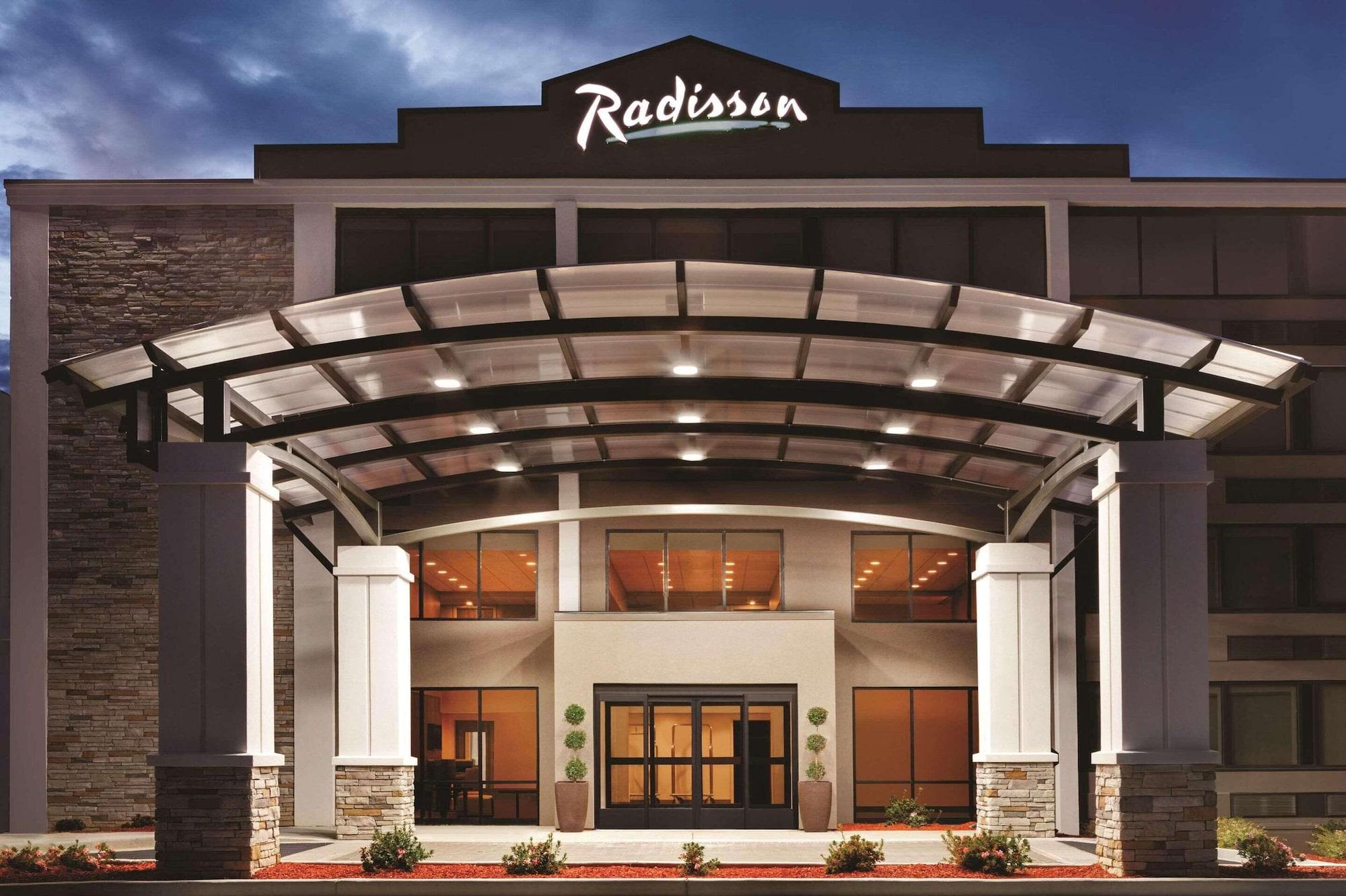 Vista Exterior Radisson Hotel Charlotte Airport