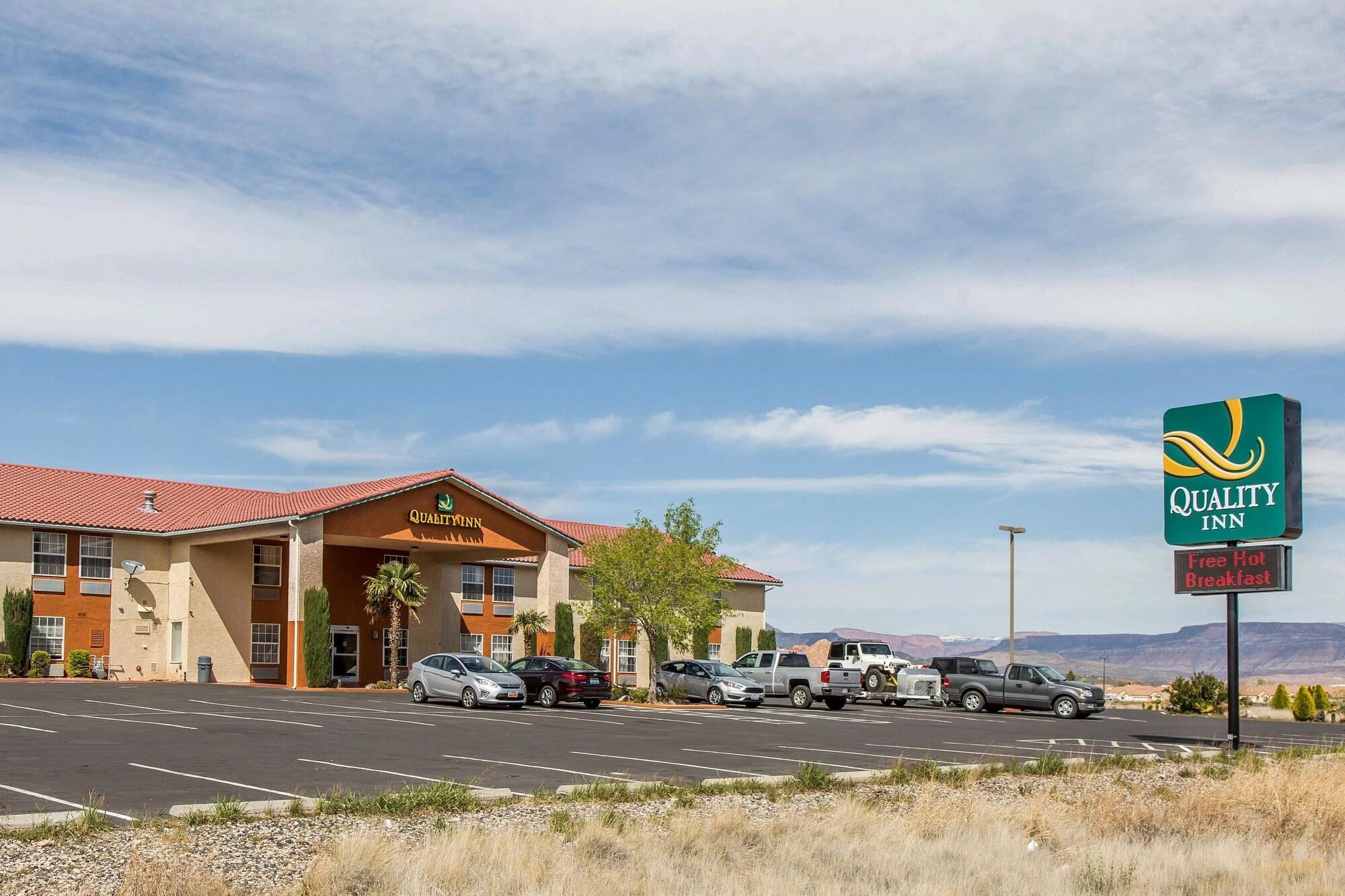 Vista Exterior Quality Inn Zion Park Area