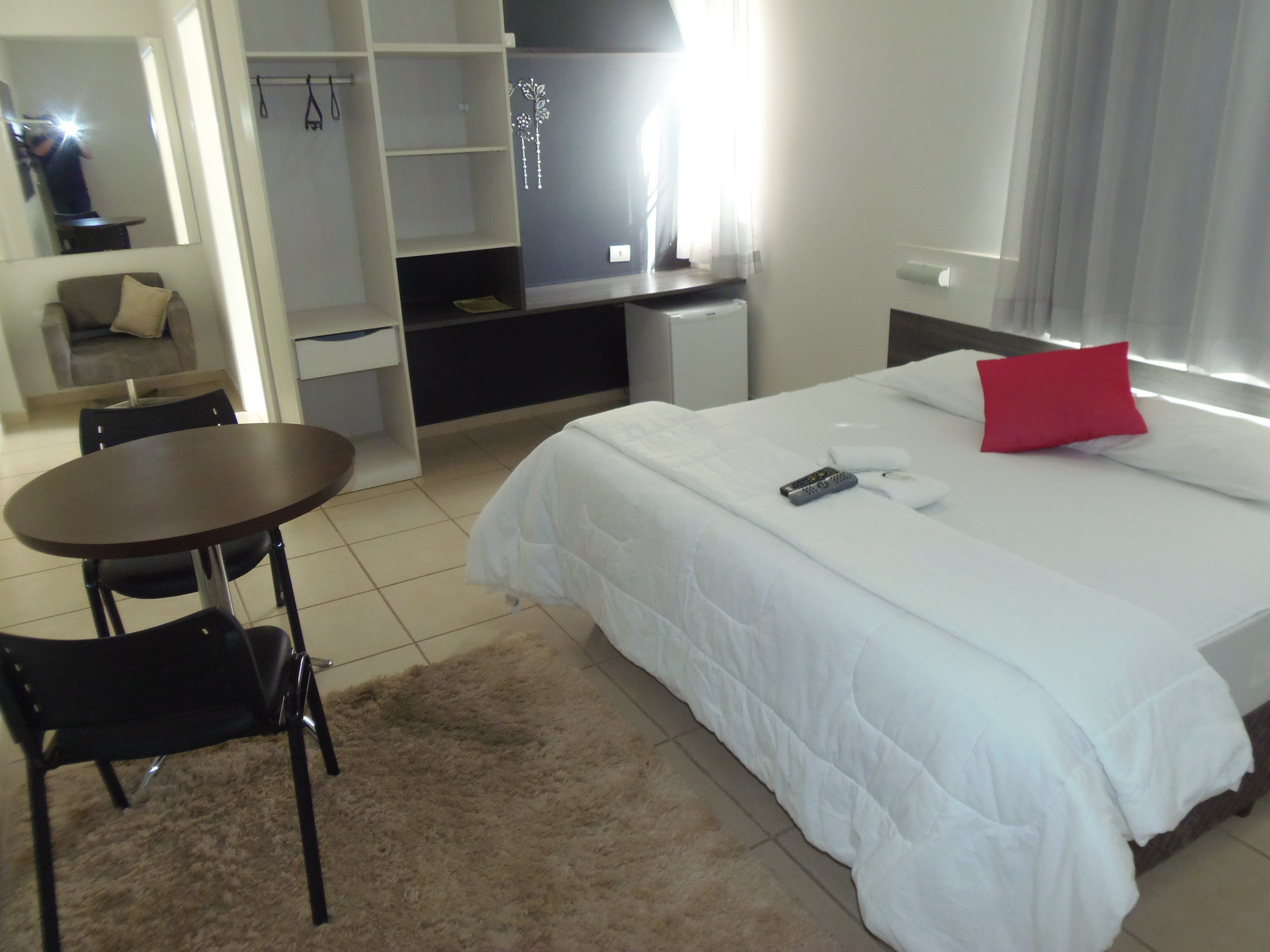 Varios Gold Inn Hotel