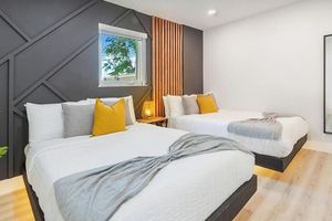 Alquiler Vacacional - Mega 8BR House/Game Room/H. Pool/Picklebal & Golf