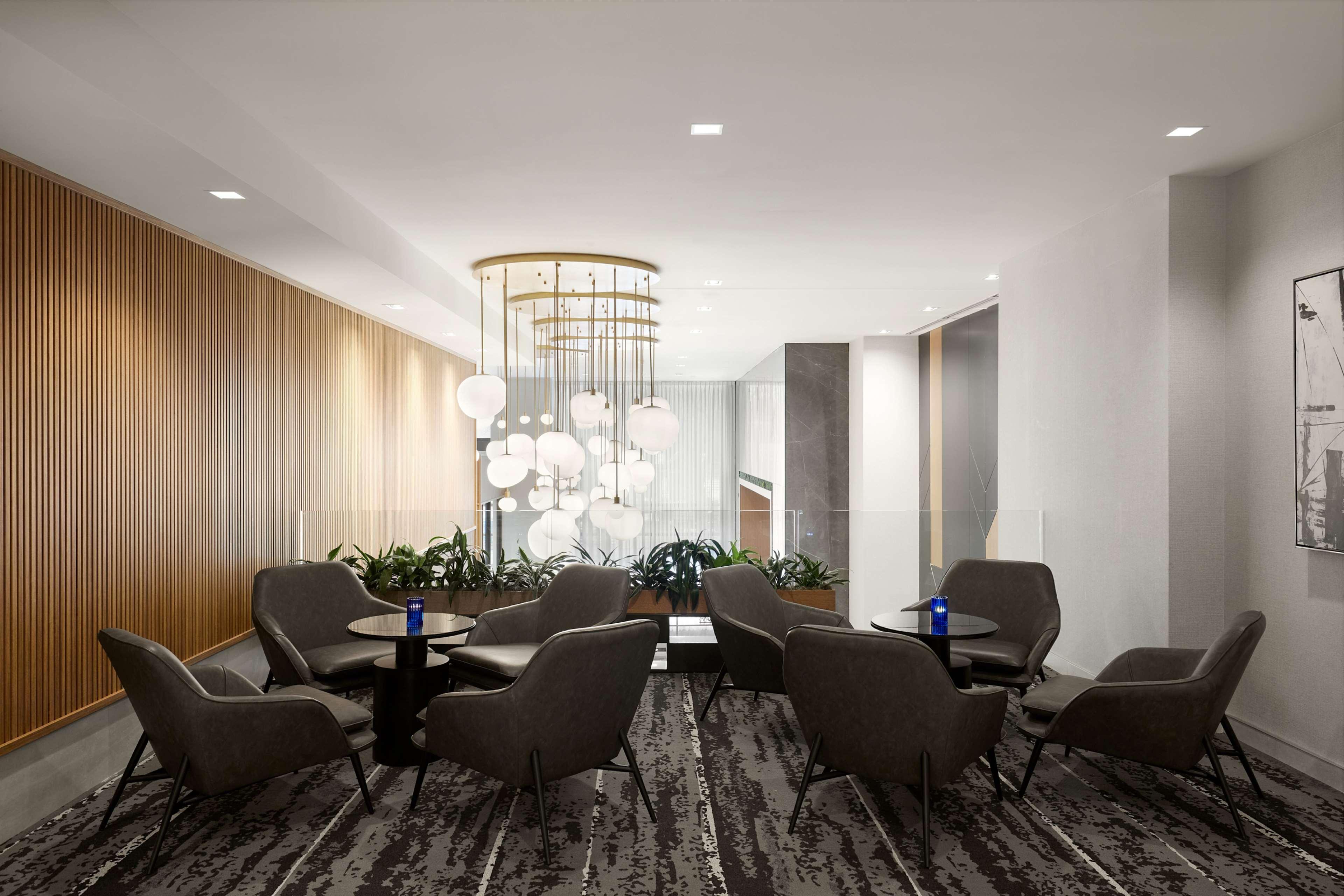 Vista Lobby Hyatt Place Montreal - Downtown