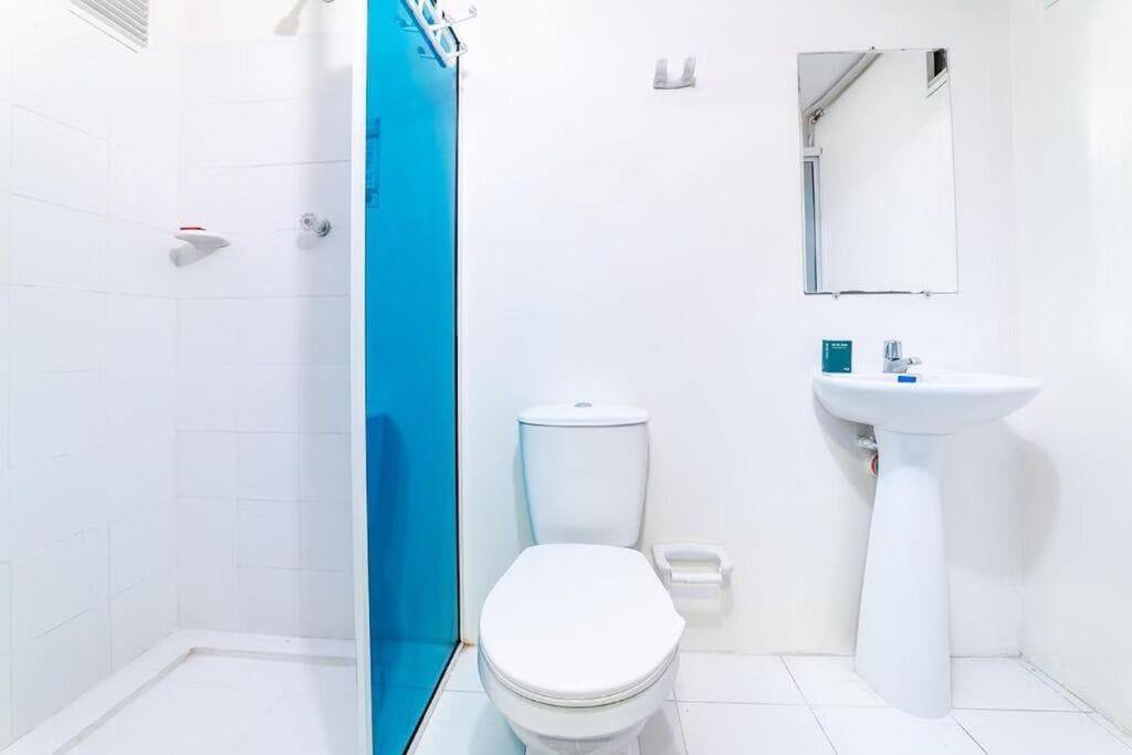 Equipamiento de Habitación Hotel Aston Cúcuta