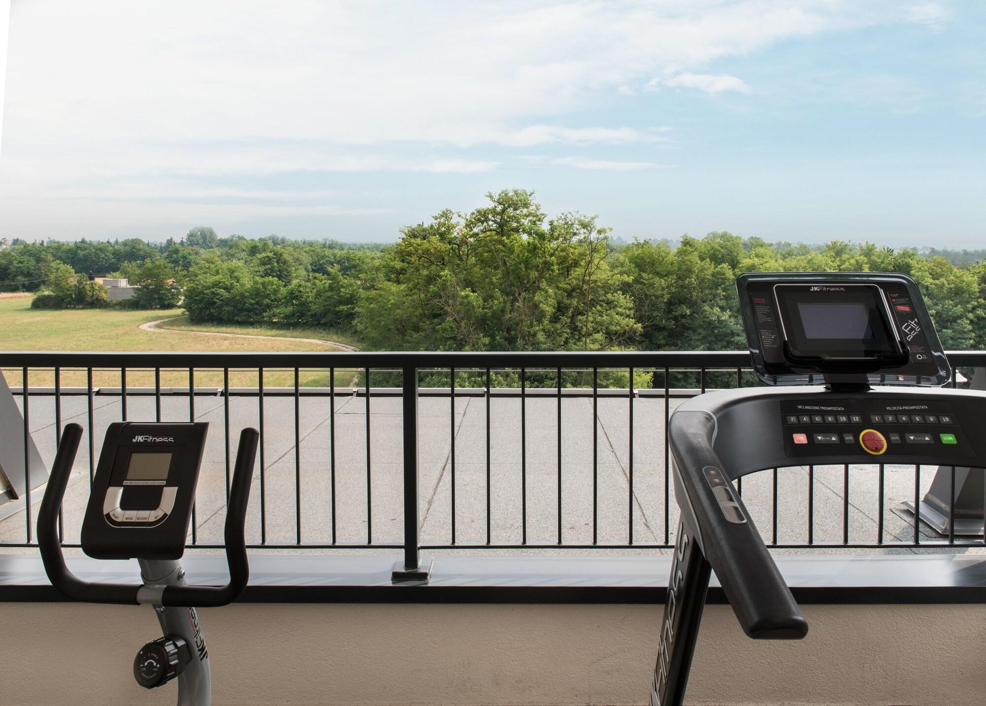 Gimnasio Expo Hotel Milan