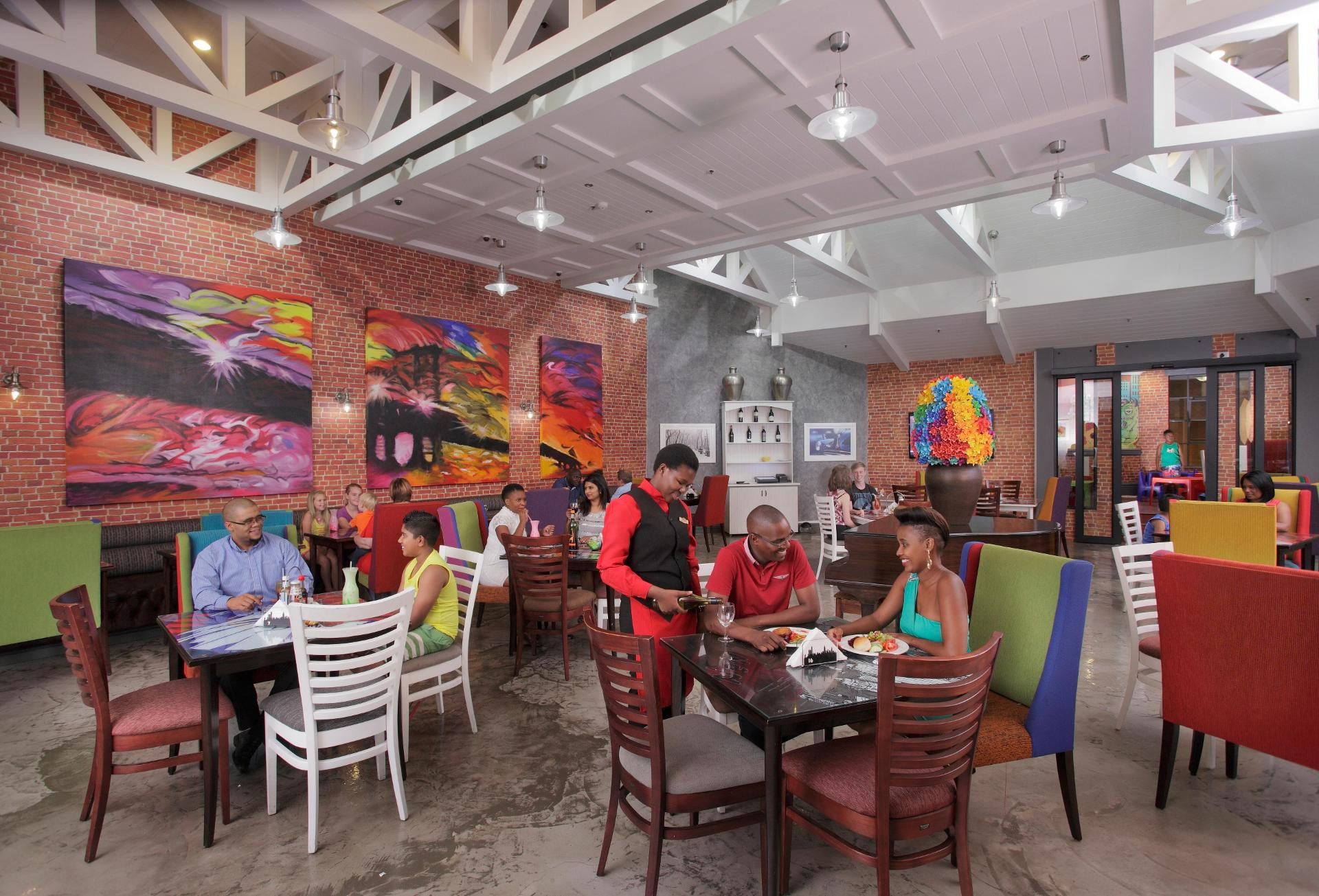 Restaurant Peermont Walmont at Graceland