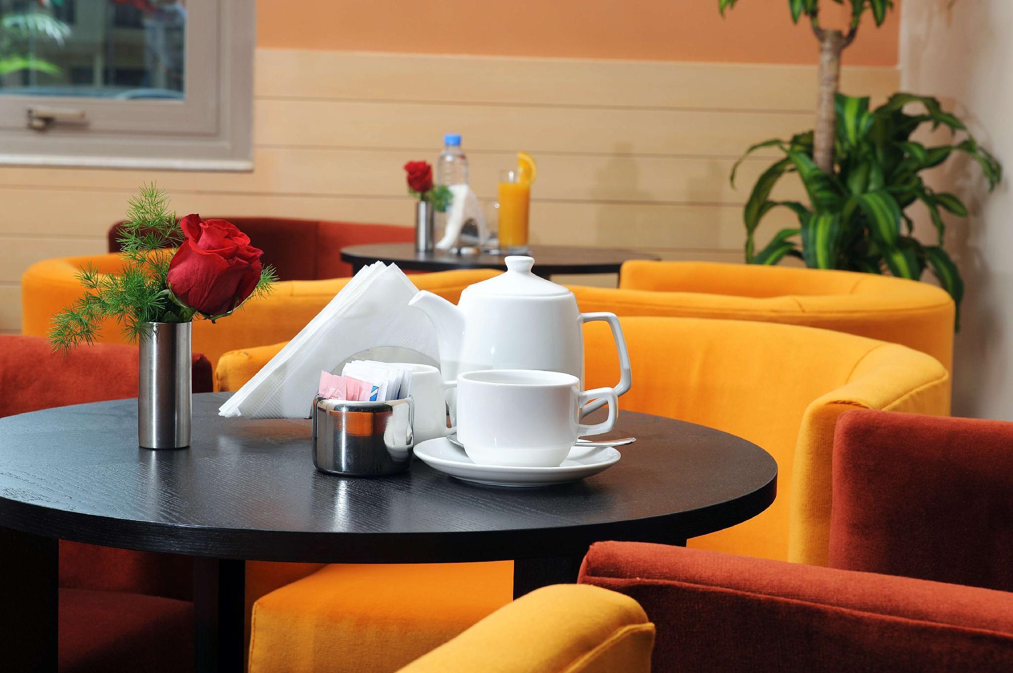 Vista Exterior Best Western Plus Mahboula