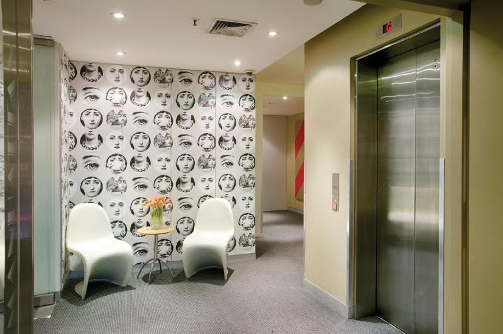 Vista Lobby Punthill Manhattan