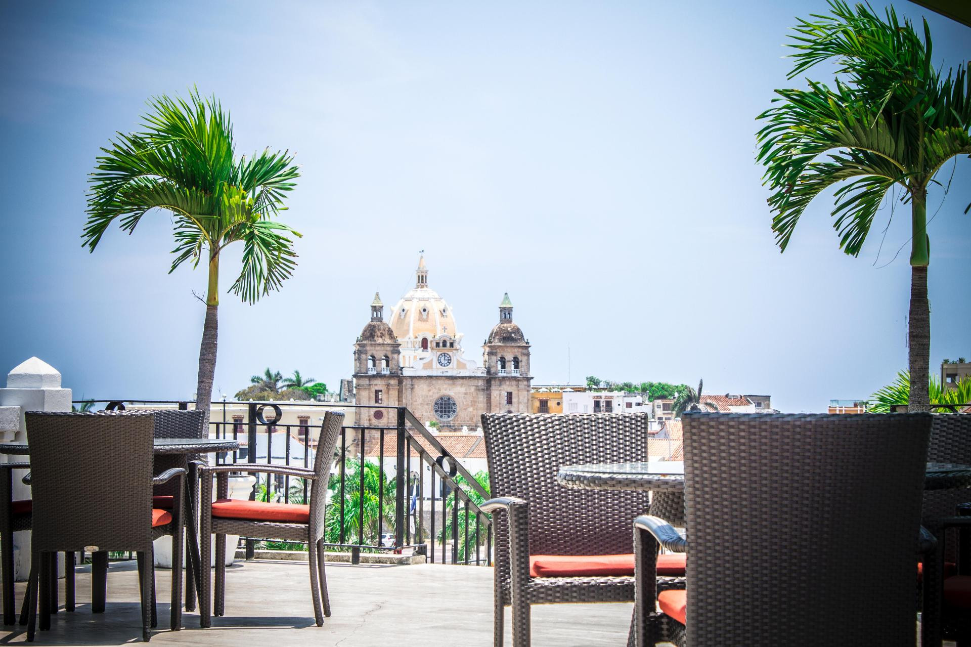 Vista Exterior Hotel Monterrey