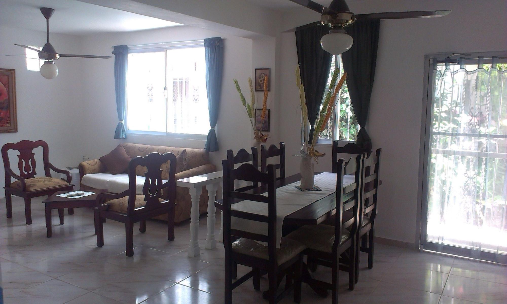 Restaurant Dre Broeders rent apartments Juan Dolio