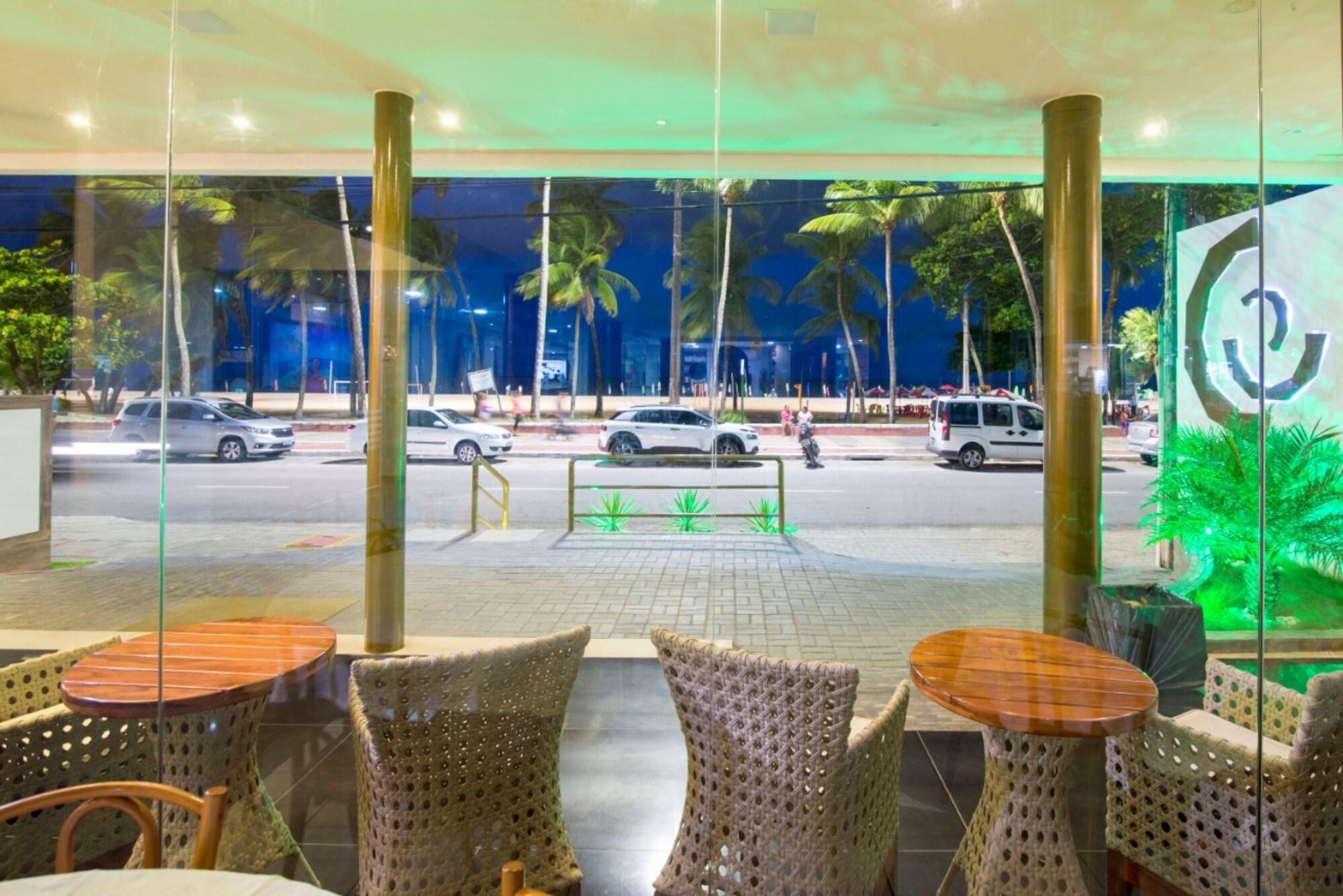 Vista do lobby Netuanah Praia Hotel