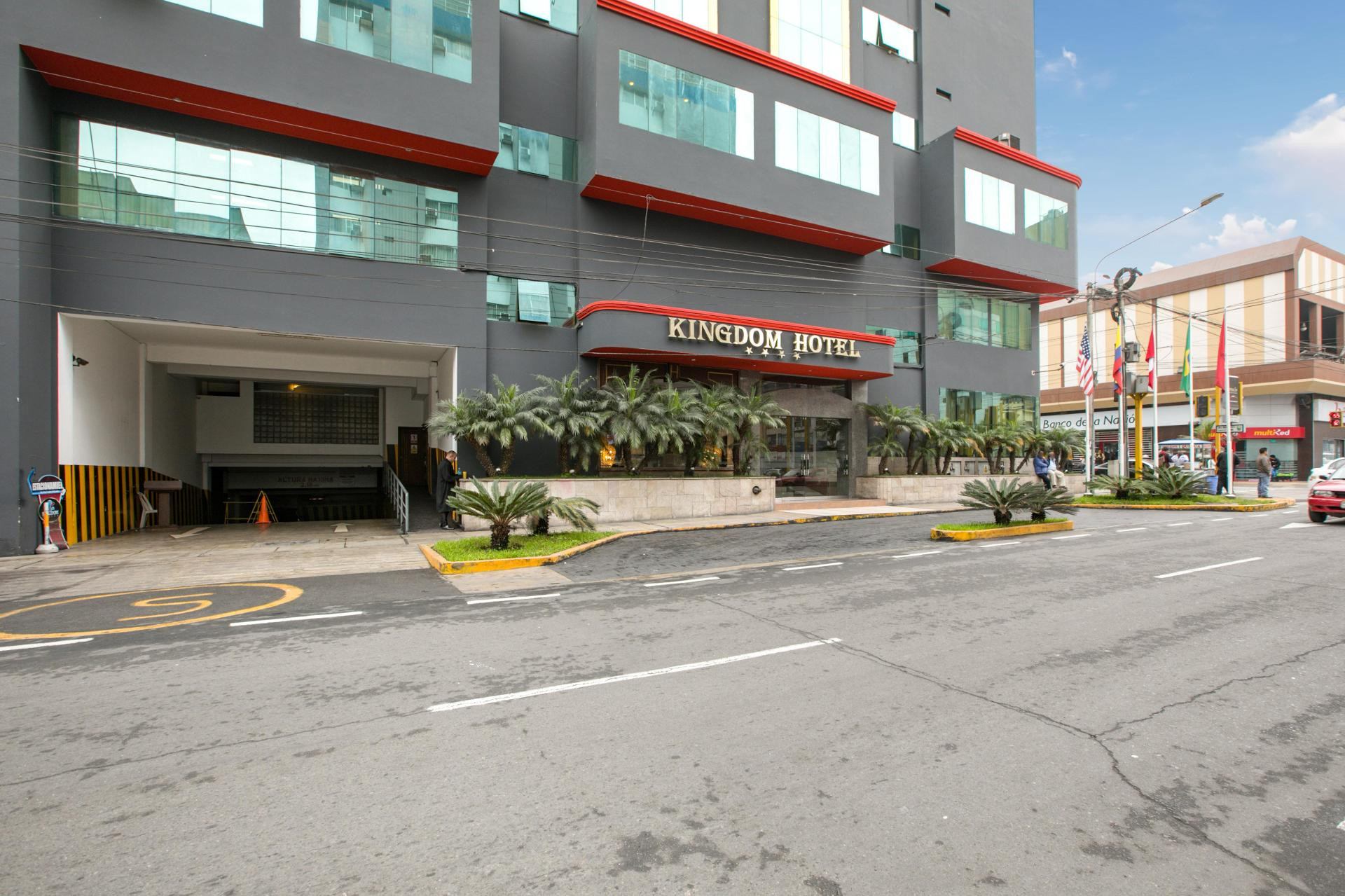 Vista Exterior Kingdom Hotel