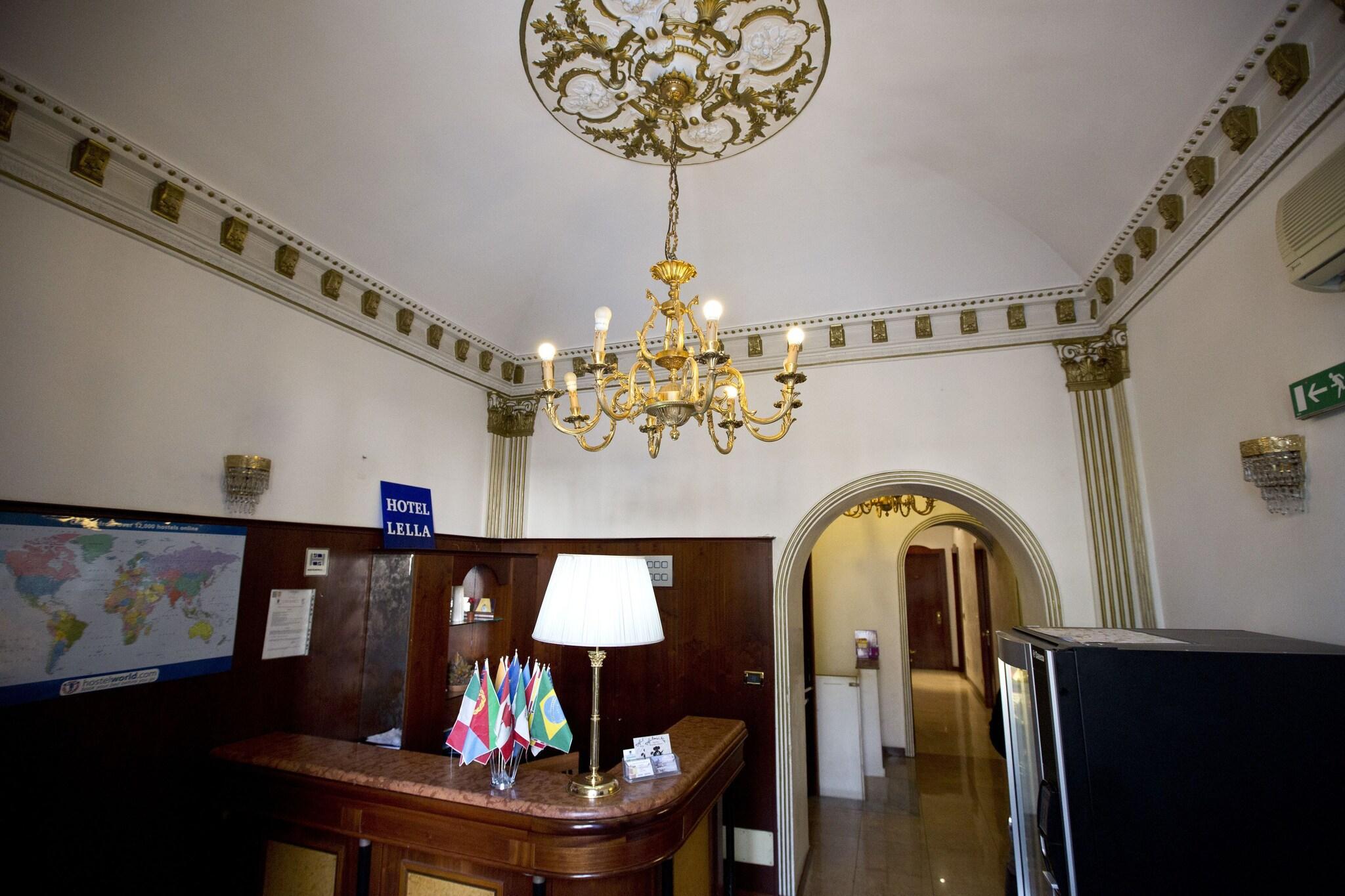 Vista Lobby Hotel Lella