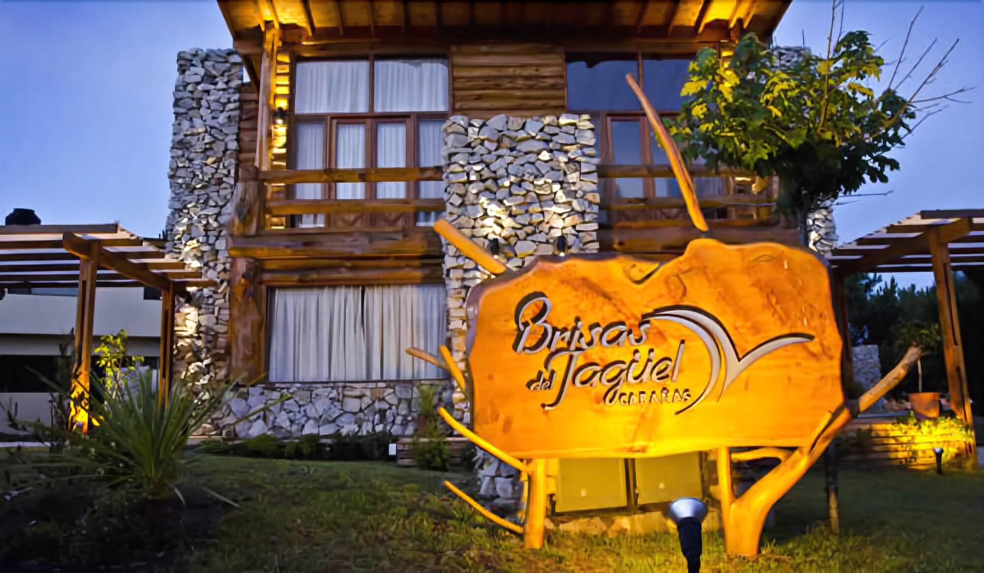 Vista Exterior Cabañas Brisas del Jaguel