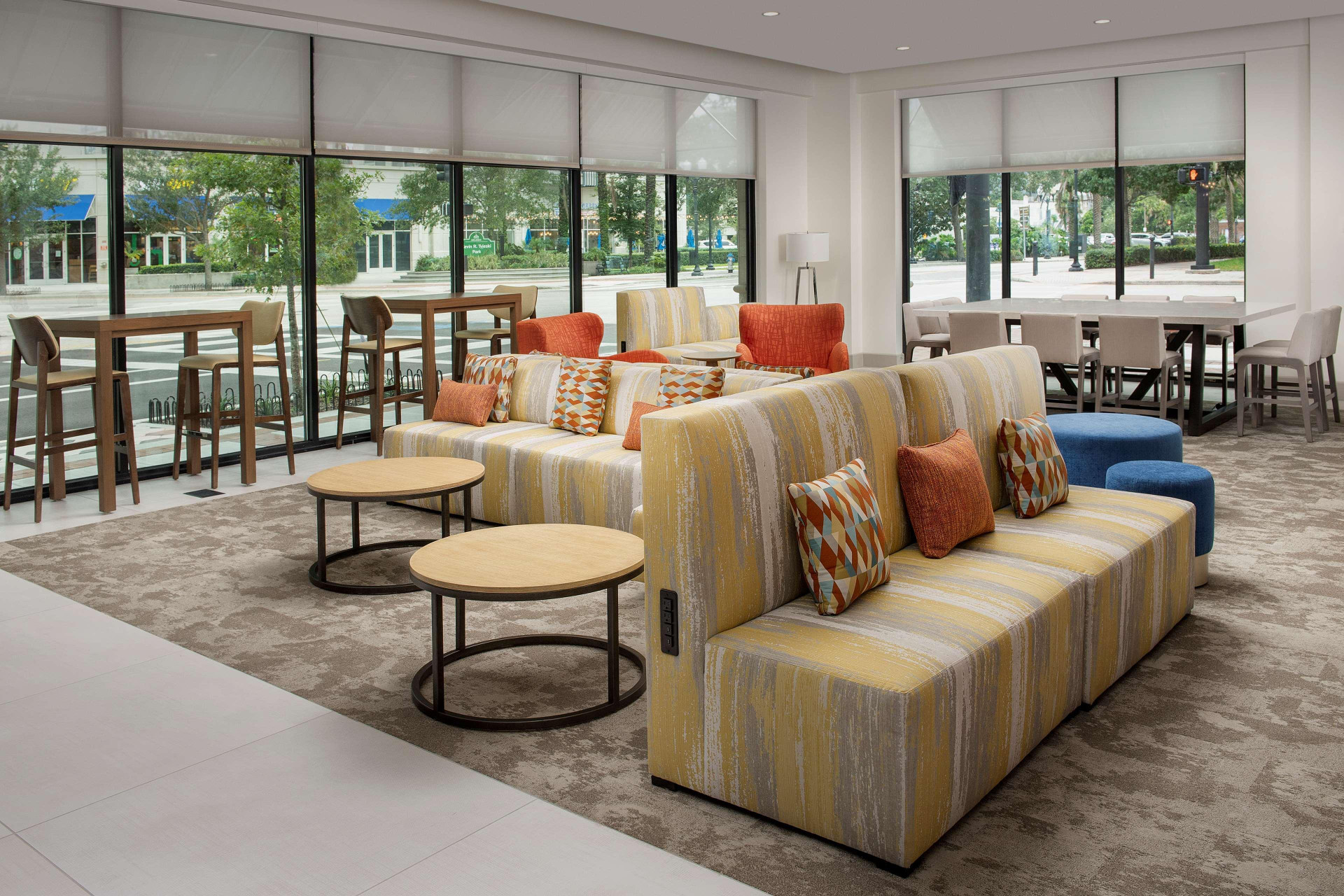 Vista Lobby Hilton Garden Inn Orlando Downtown