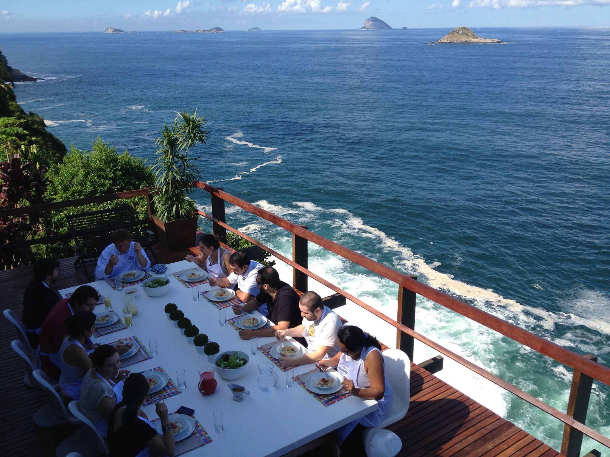 Centro de Negocios Cliffside Guest House & Experience
