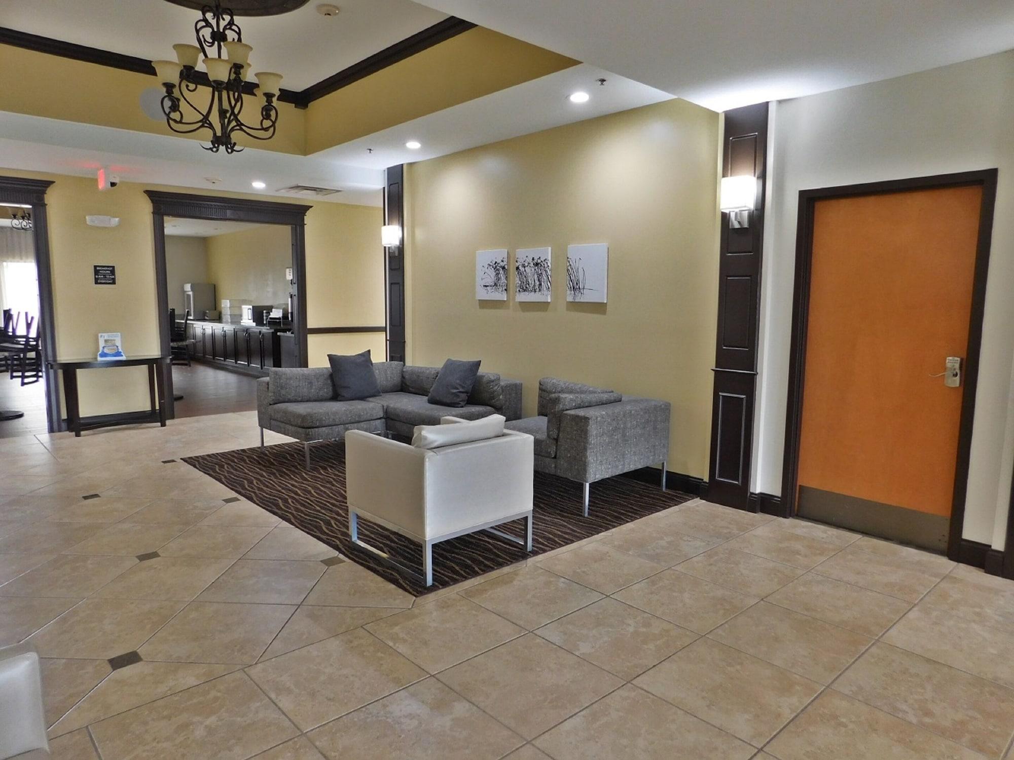 Vista Lobby Wingate by Wyndham Bowling Green